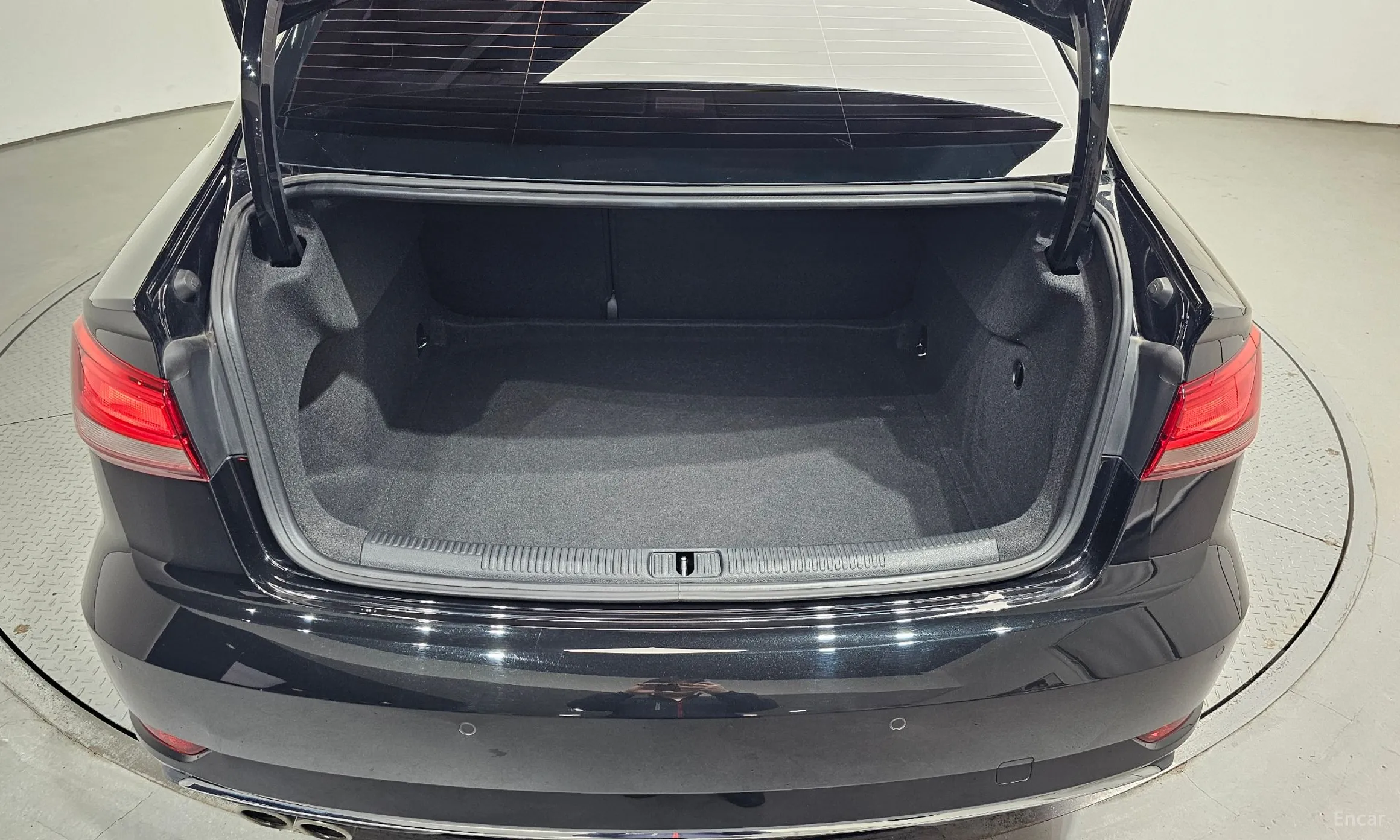 Audi New A3 превью 20