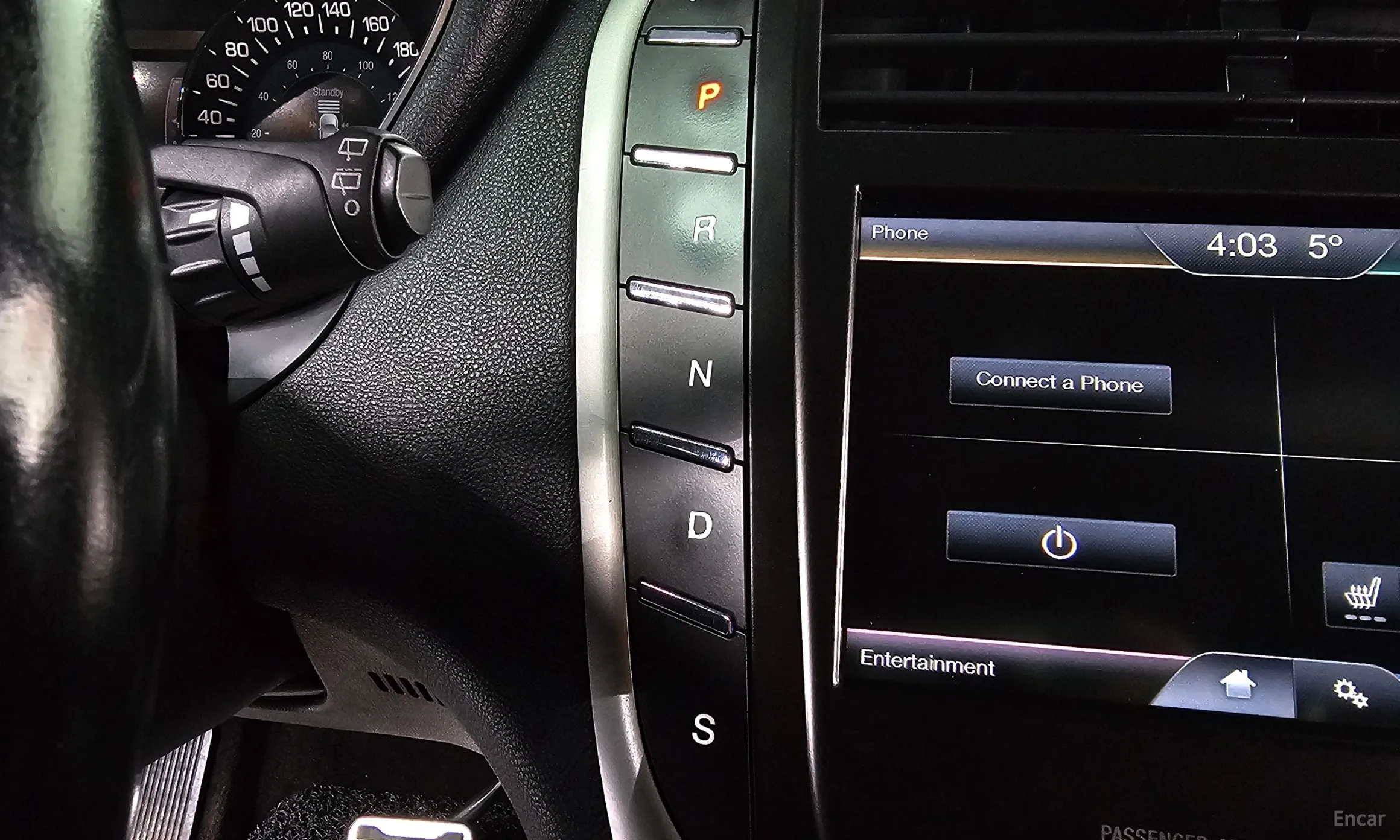 Lincoln MKC превью 9