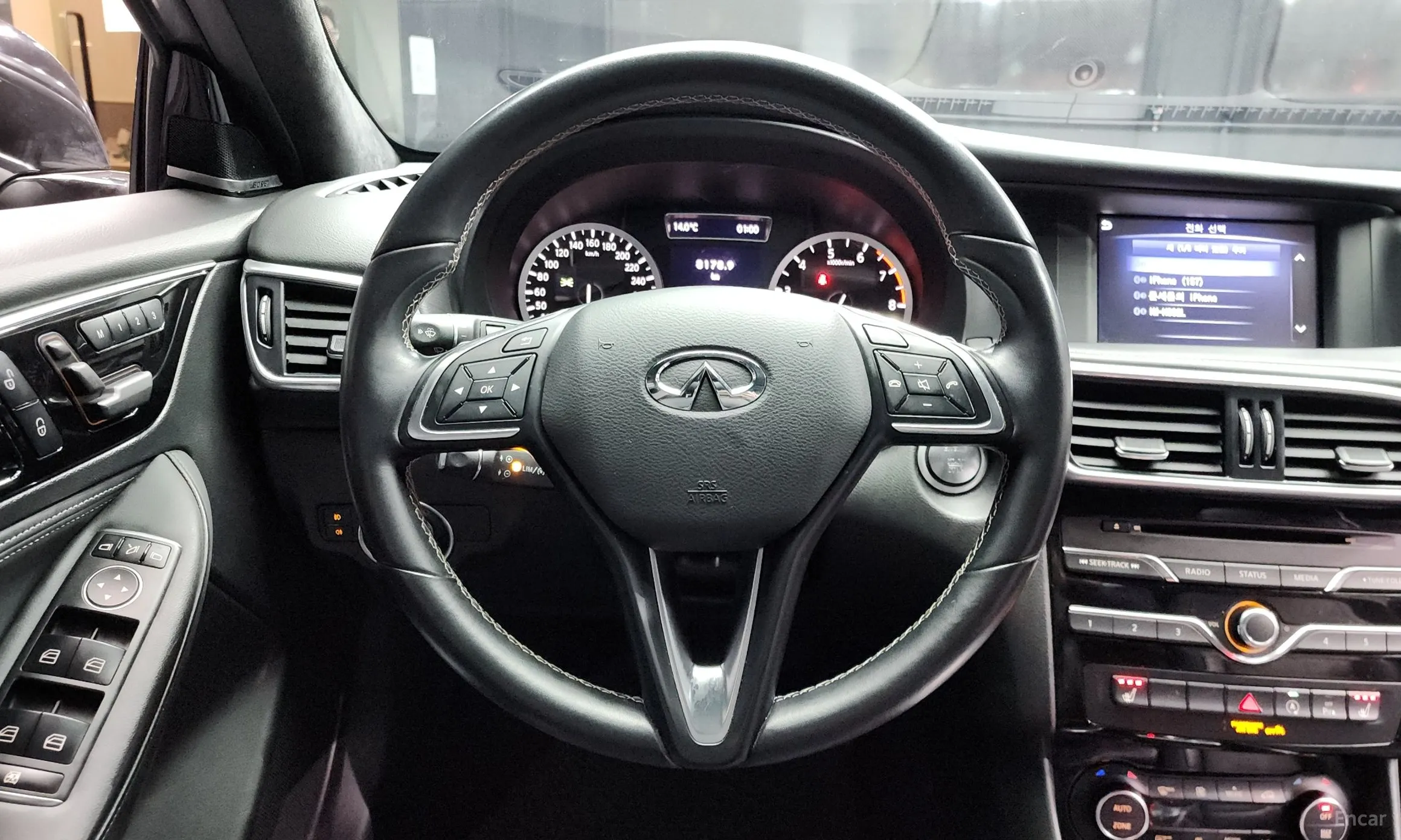 Infiniti QX30 превью 13