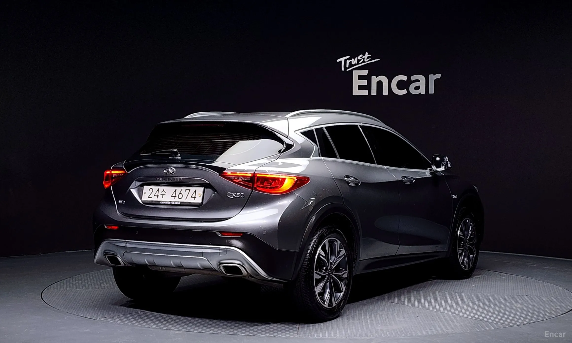 Infiniti QX30 превью 2