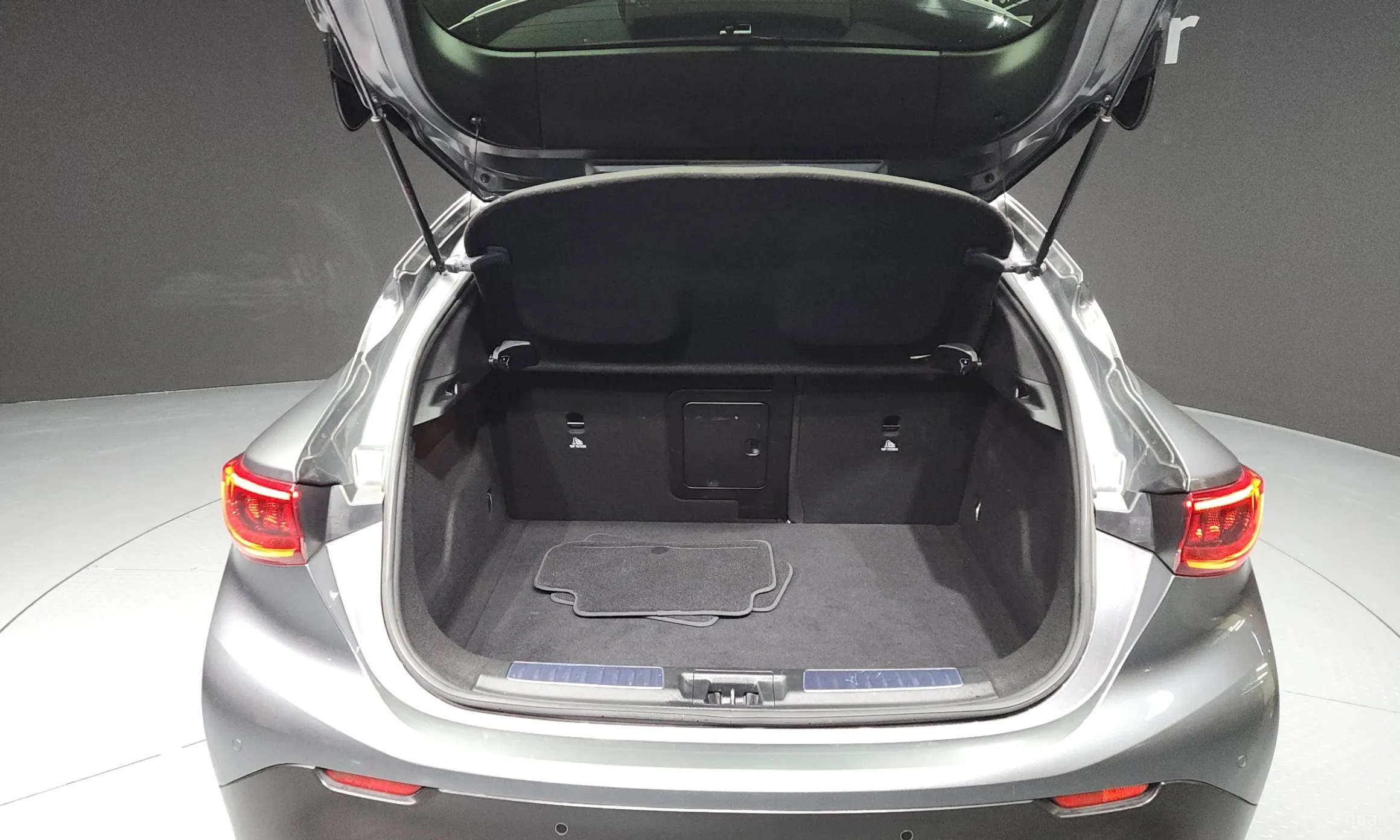 Infiniti QX30 превью 20