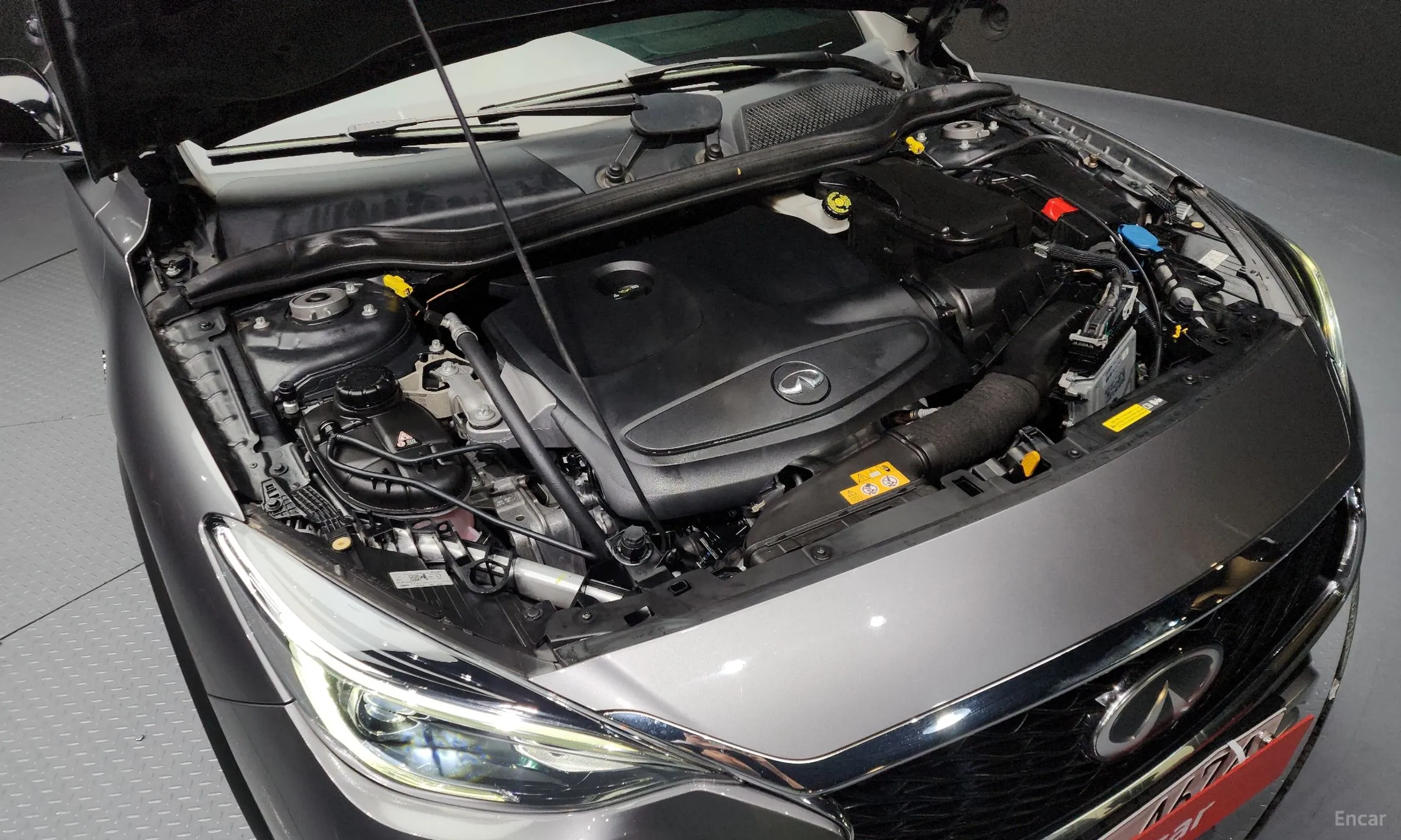 Infiniti QX30 превью 6