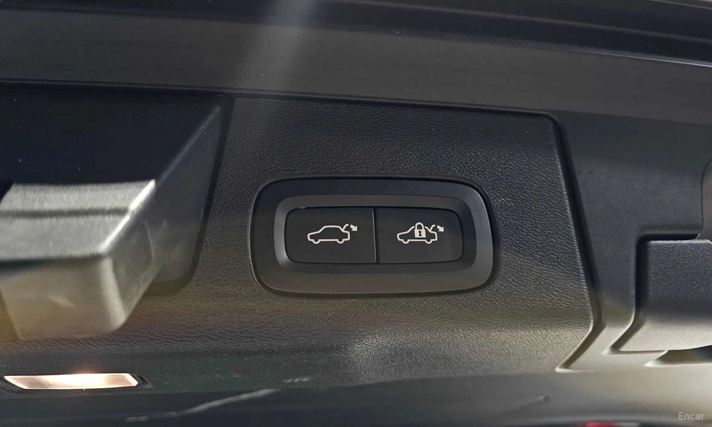 Volvo XC60 Gen 2 превью 20