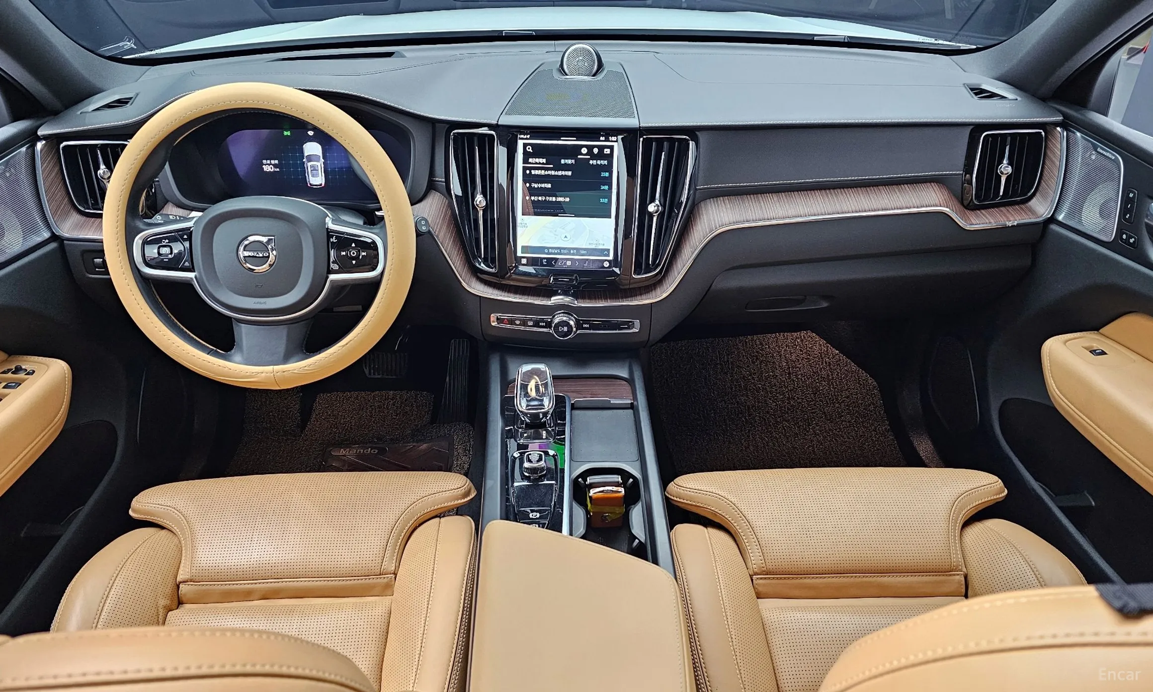 Volvo XC60 Gen 2 превью 7