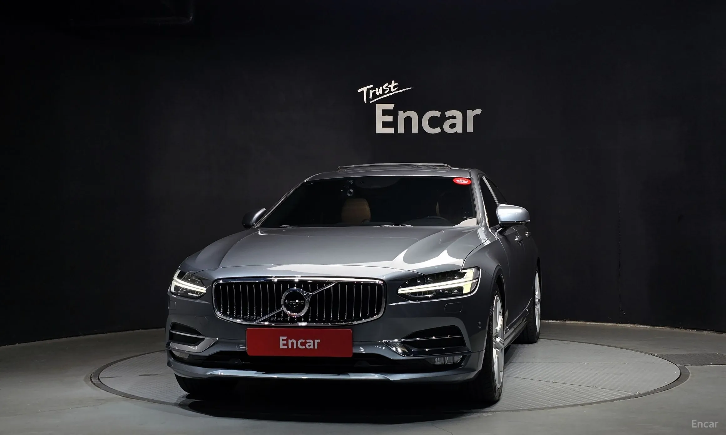 Volvo S90 превью 3