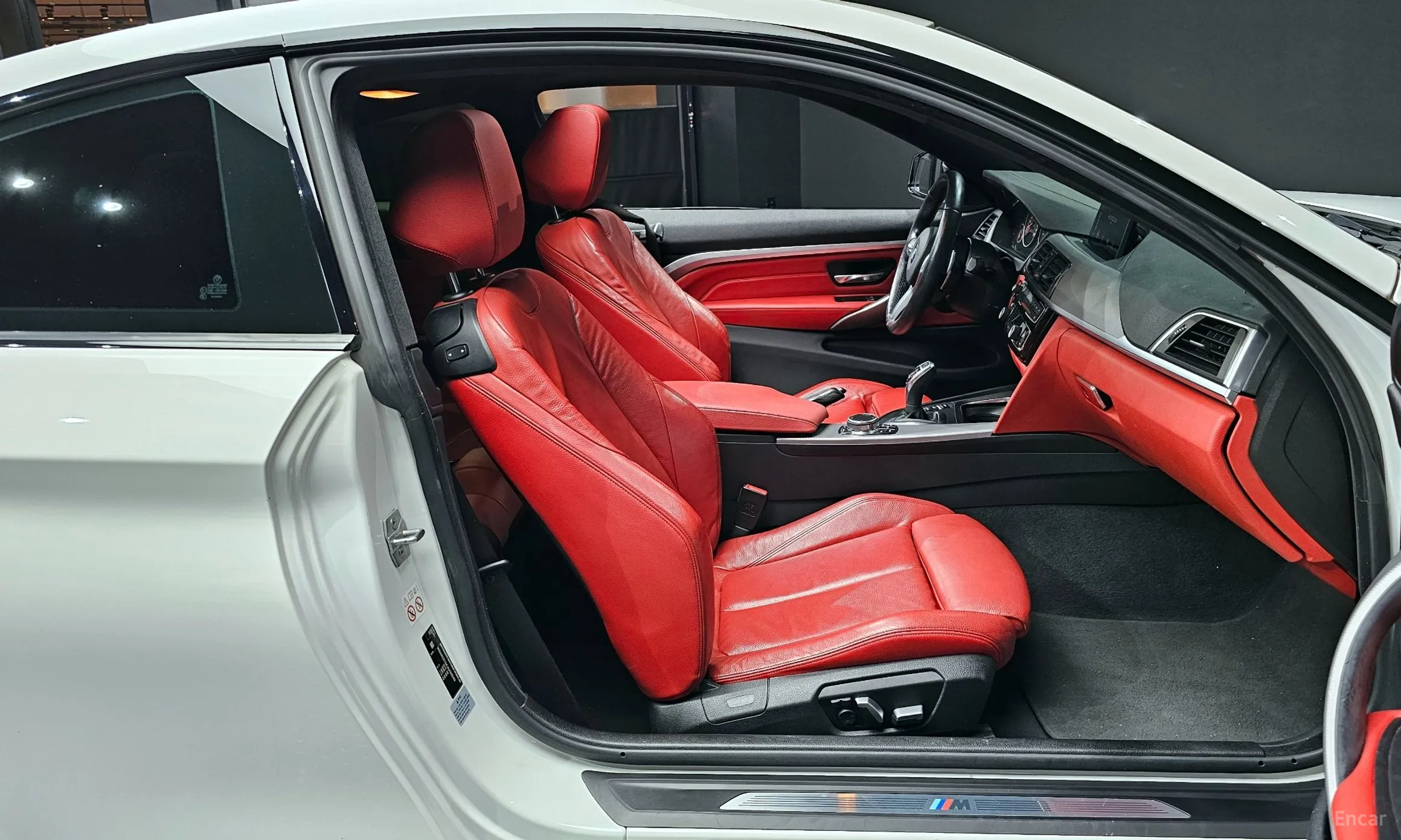 BMW Series 4 (F32) превью 10