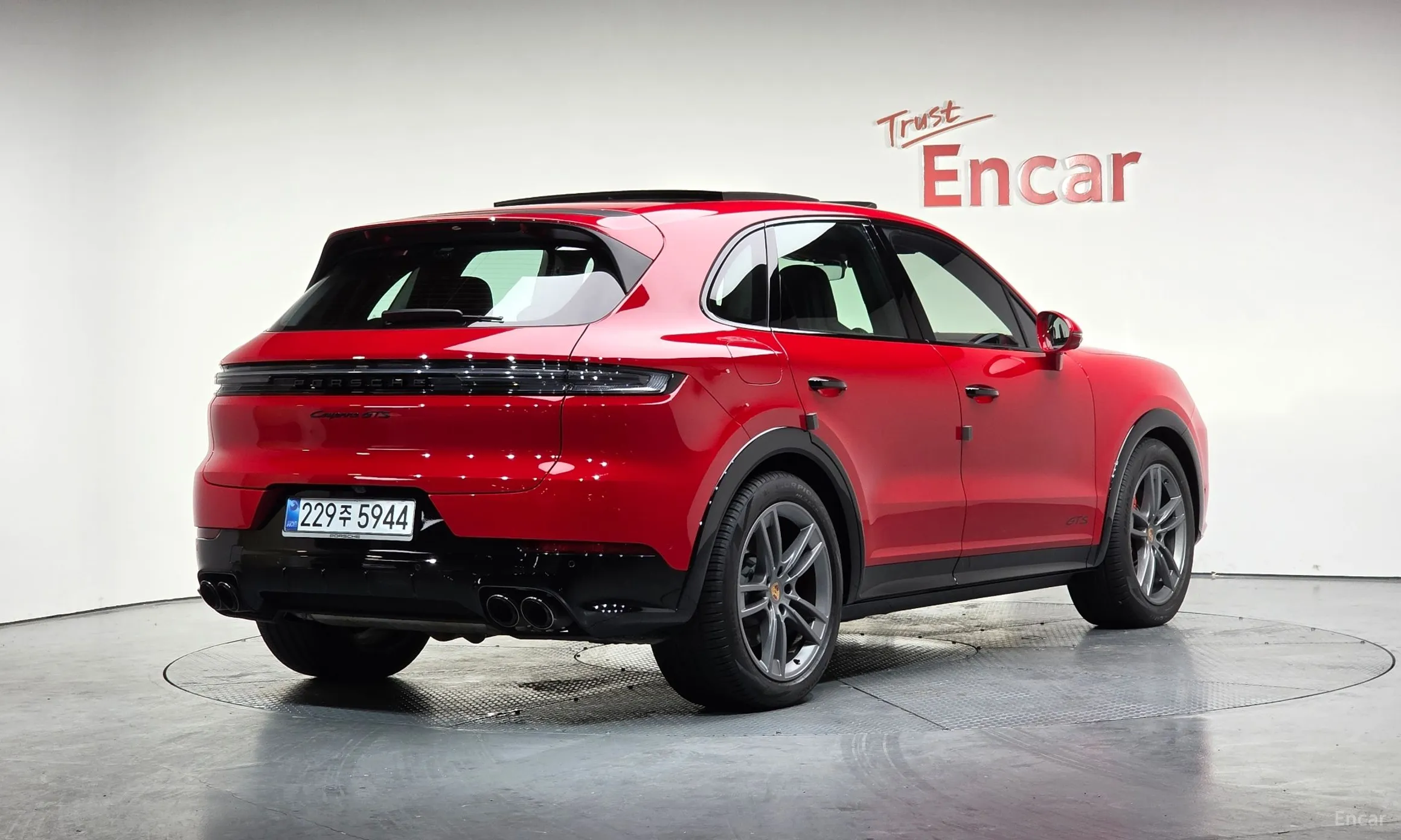 Porsche Cayenne (PO536) превью 2