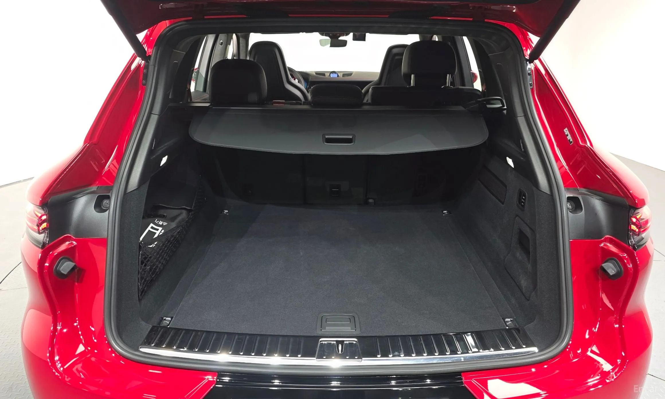 Porsche Cayenne (PO536) превью 20