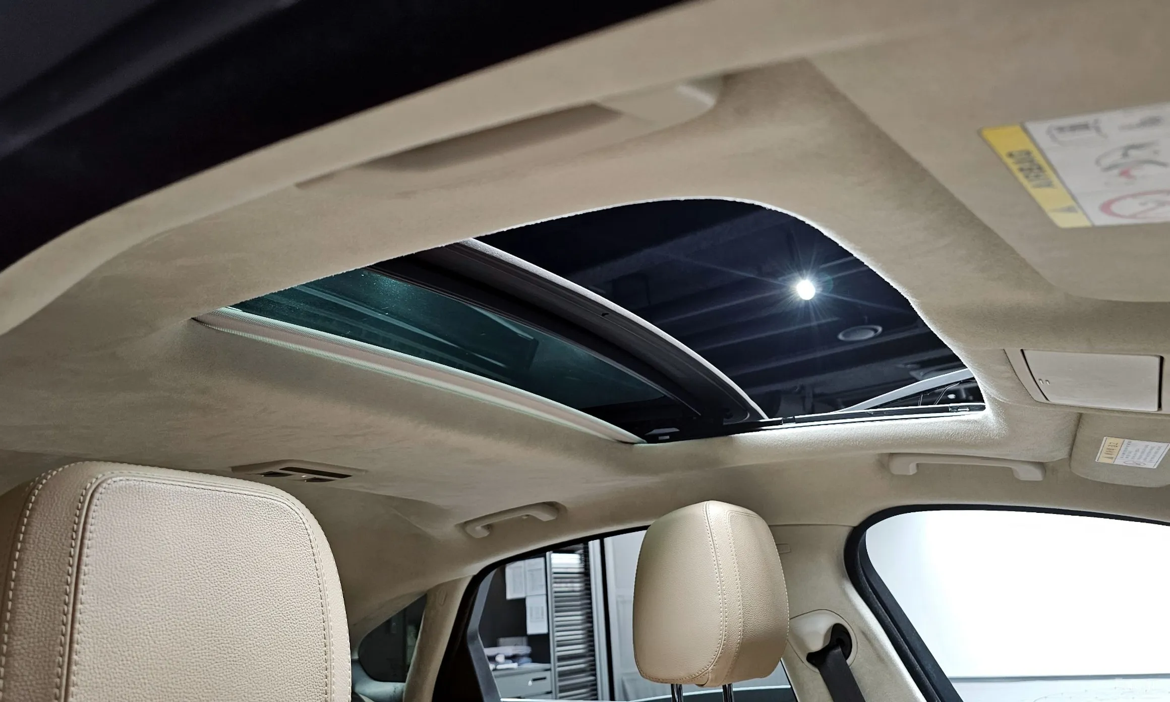 Jaguar XF (x260) превью 18