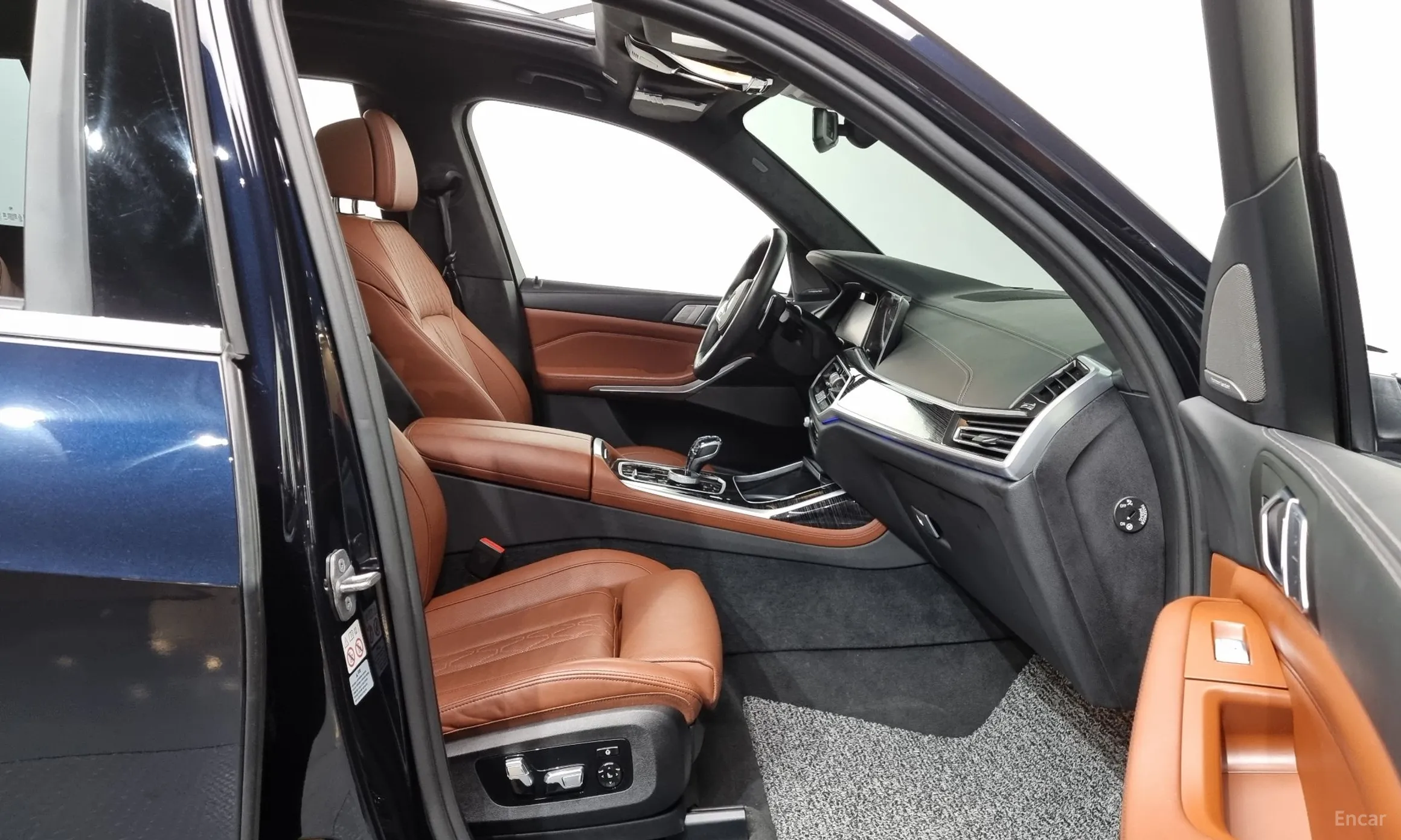 BMW X7 (G07) превью 11