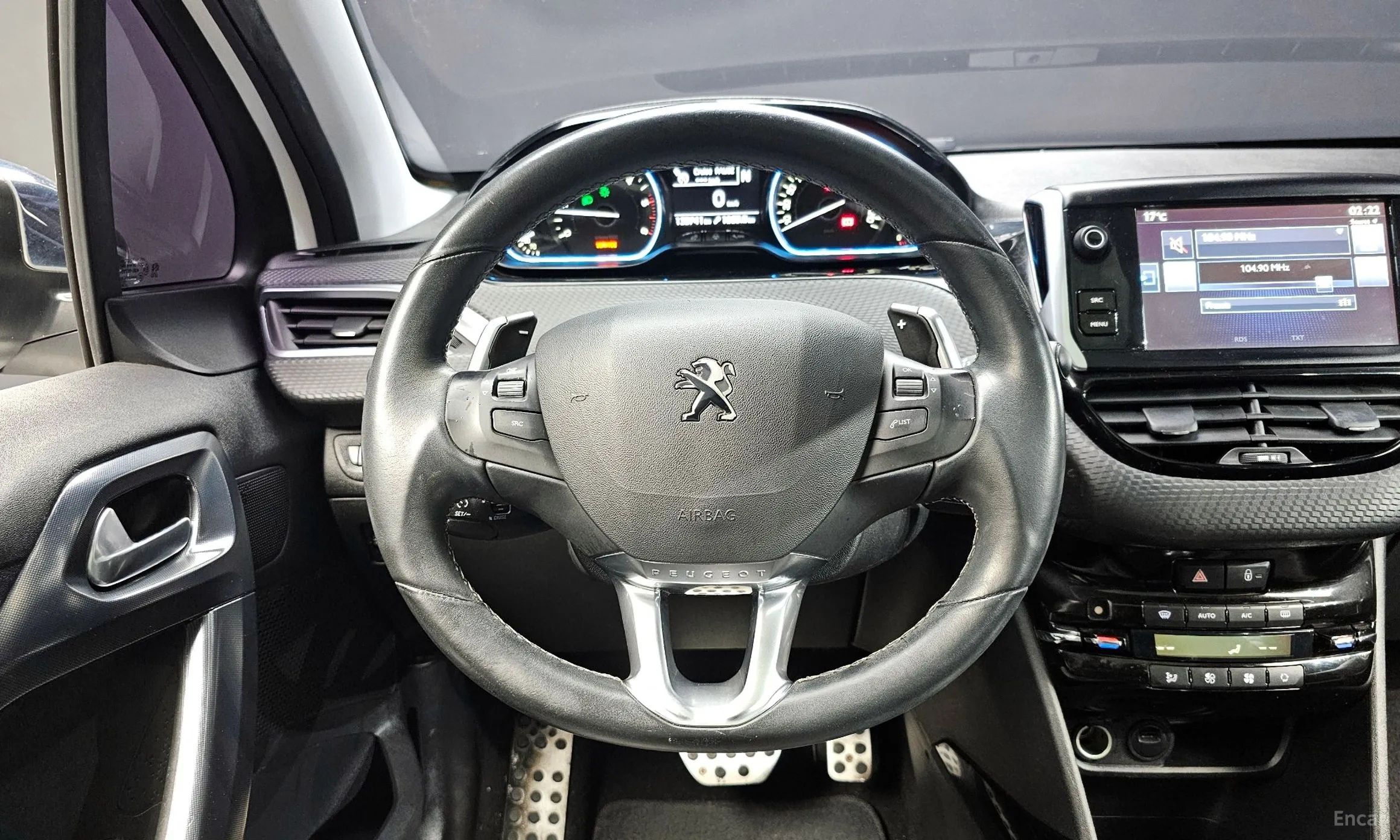 Peugeot 2008. превью 13