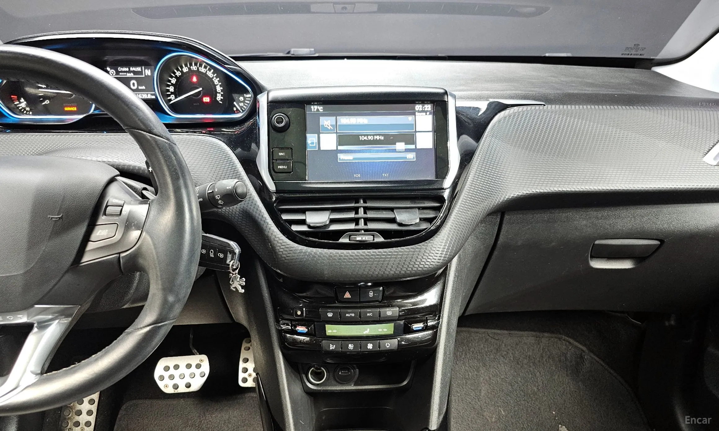 Peugeot 2008. превью 14