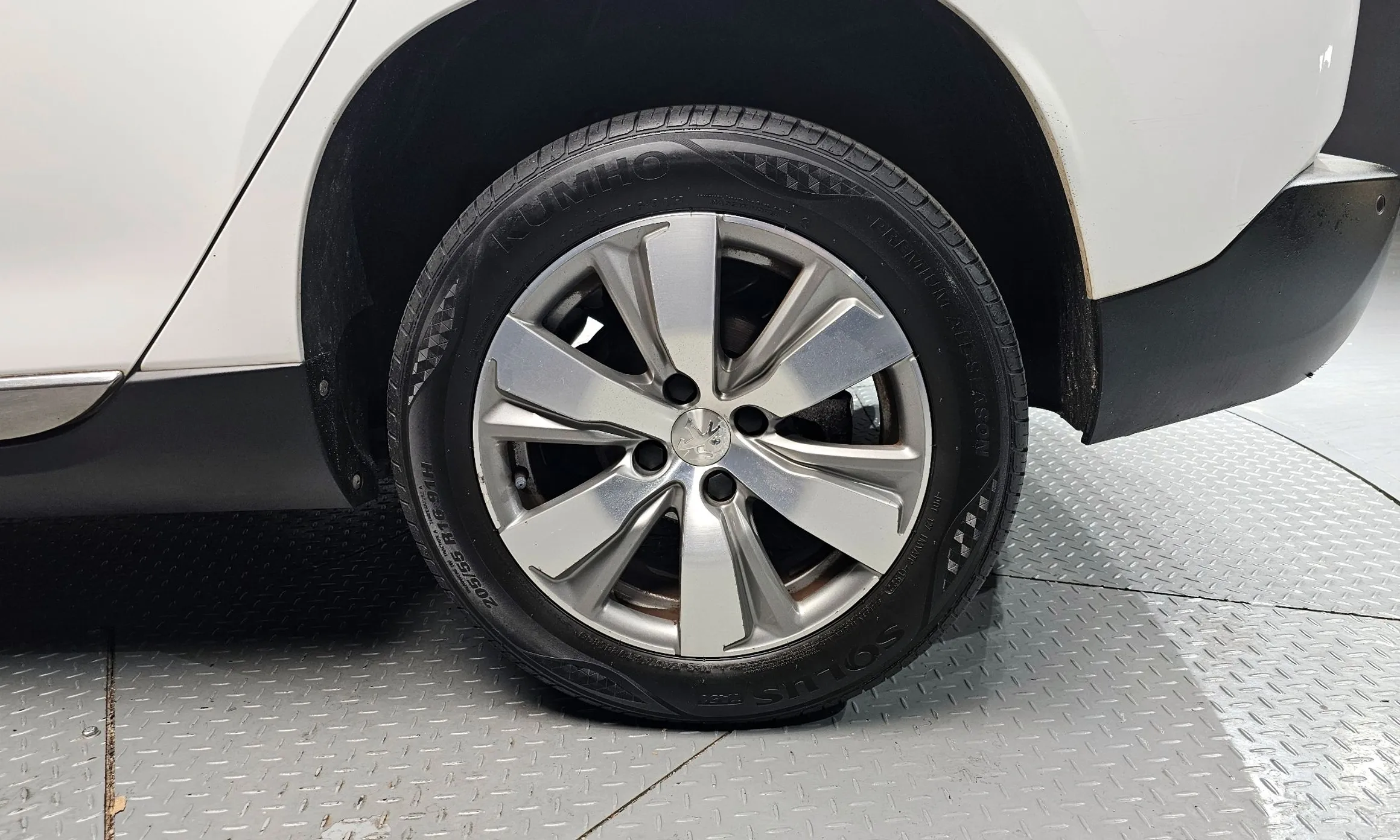 Peugeot 2008. превью 5