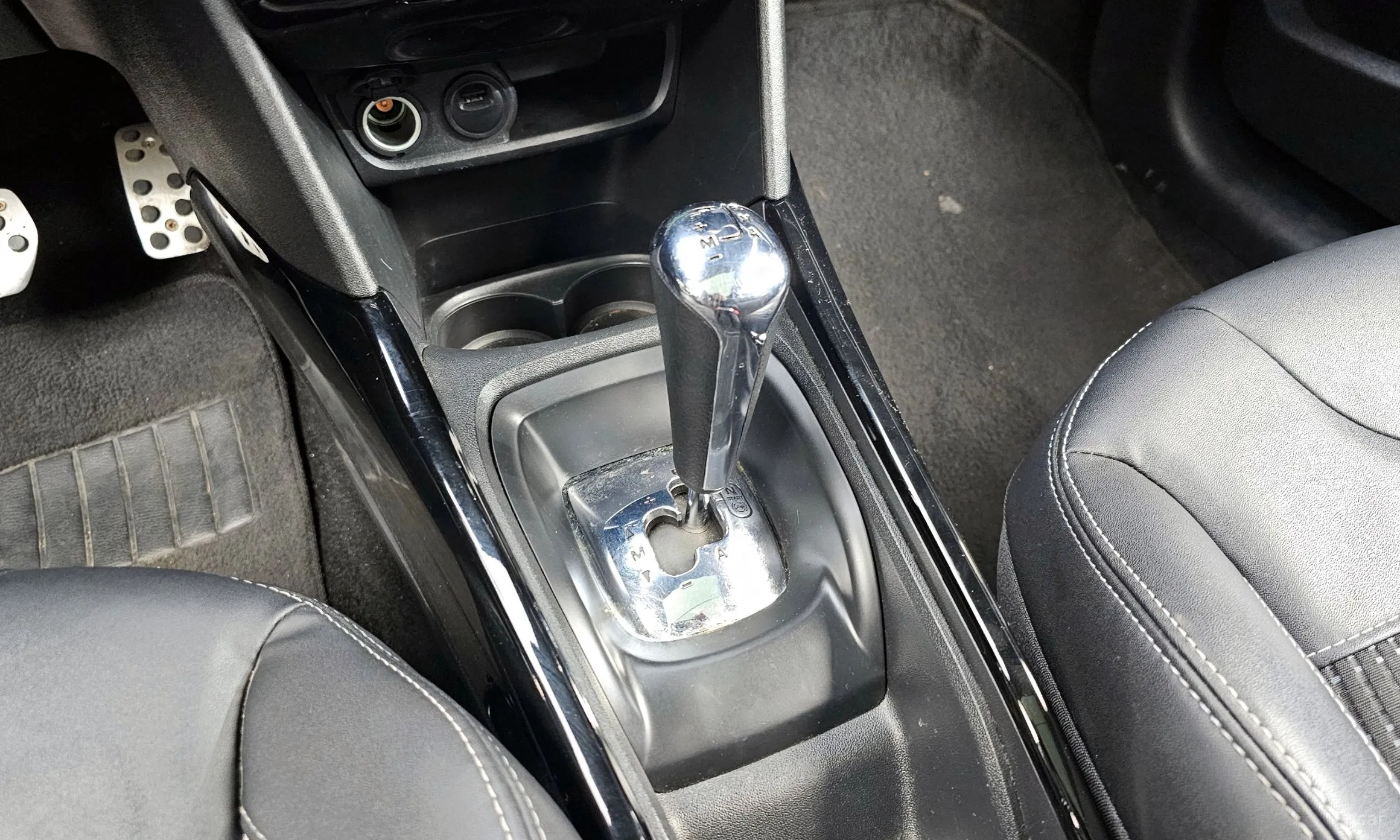 Peugeot 2008. превью 9