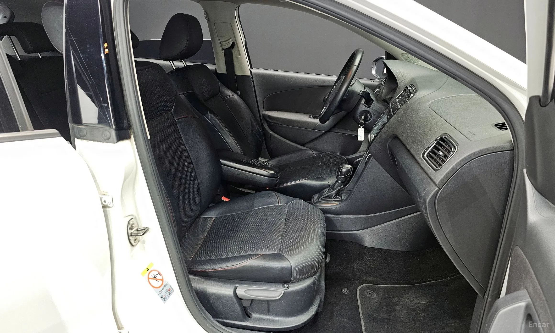 Volkswagen Polo превью 11