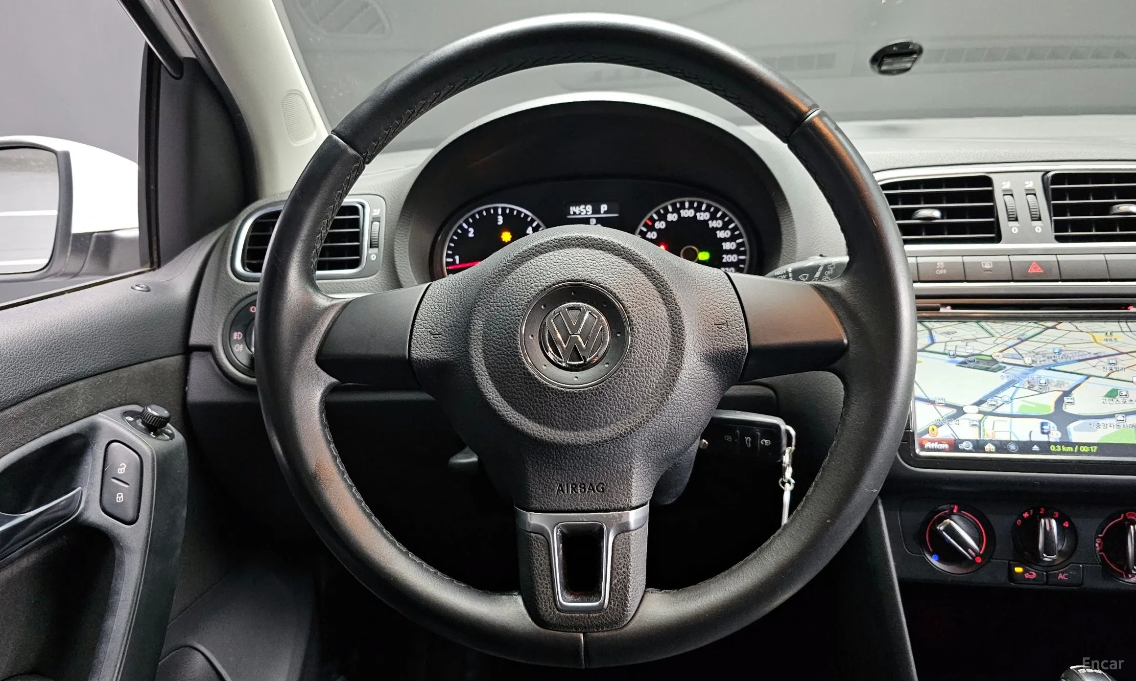 Volkswagen Polo превью 13