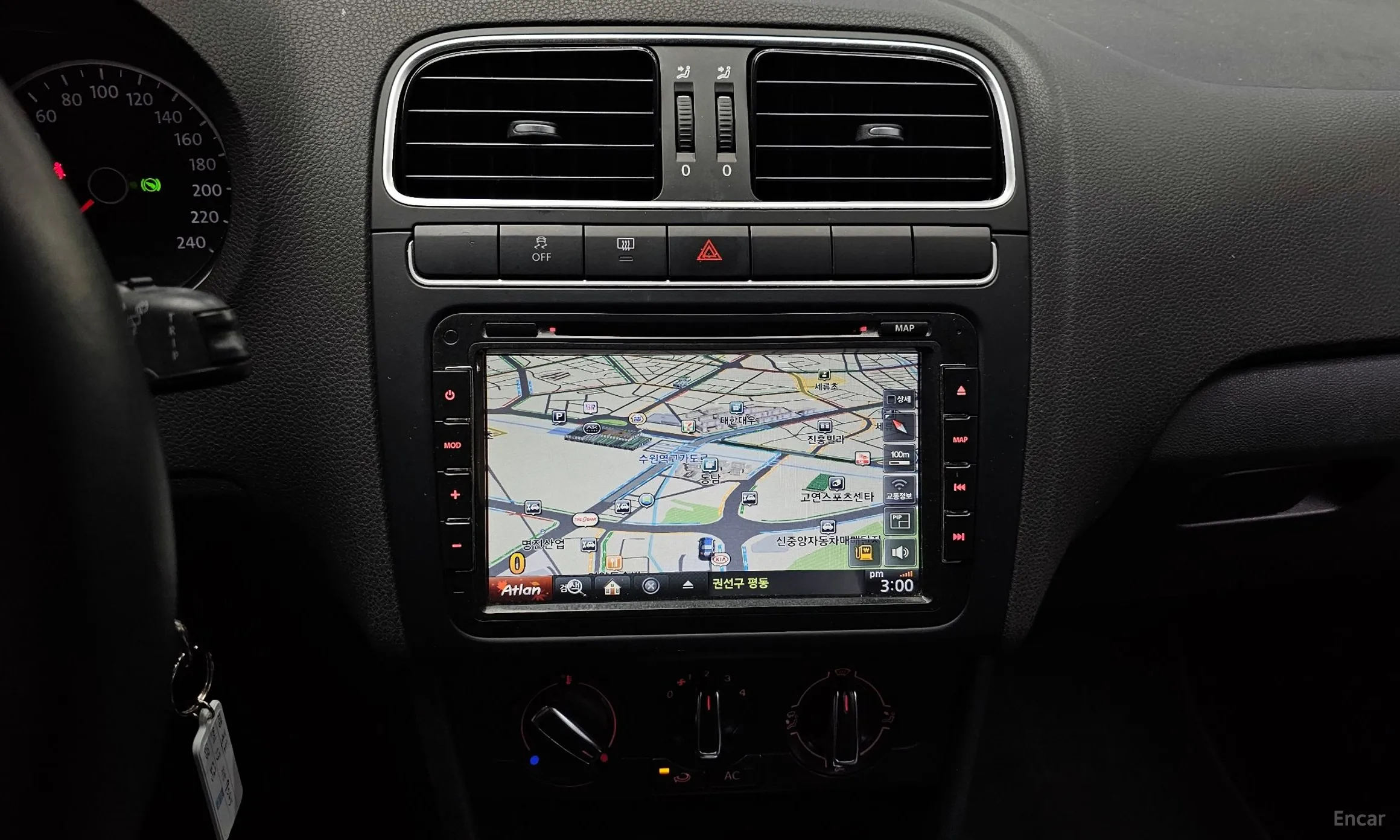 Volkswagen Polo превью 14