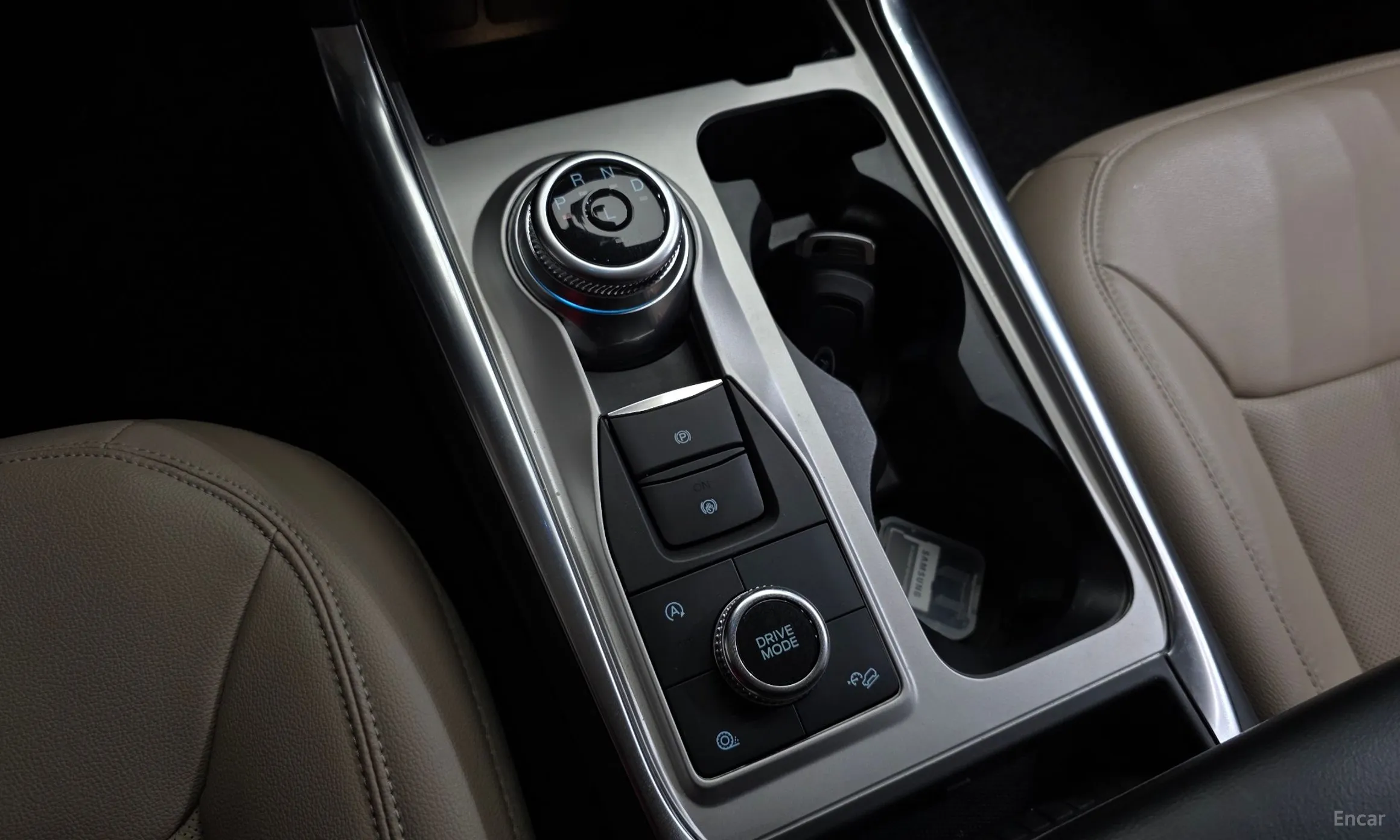 Ford Explorer 6th Generation превью 9