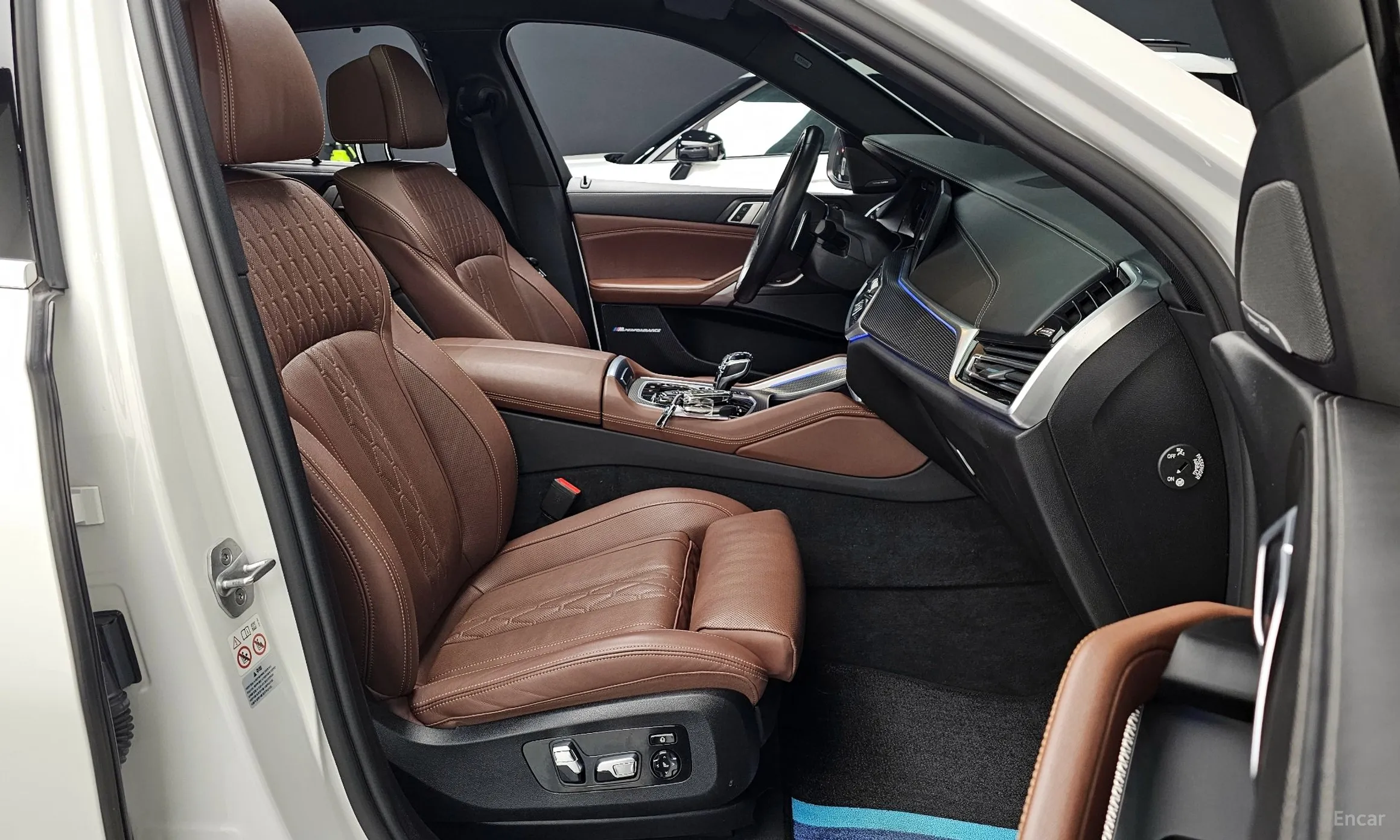 BMW X6 (G06) превью 10