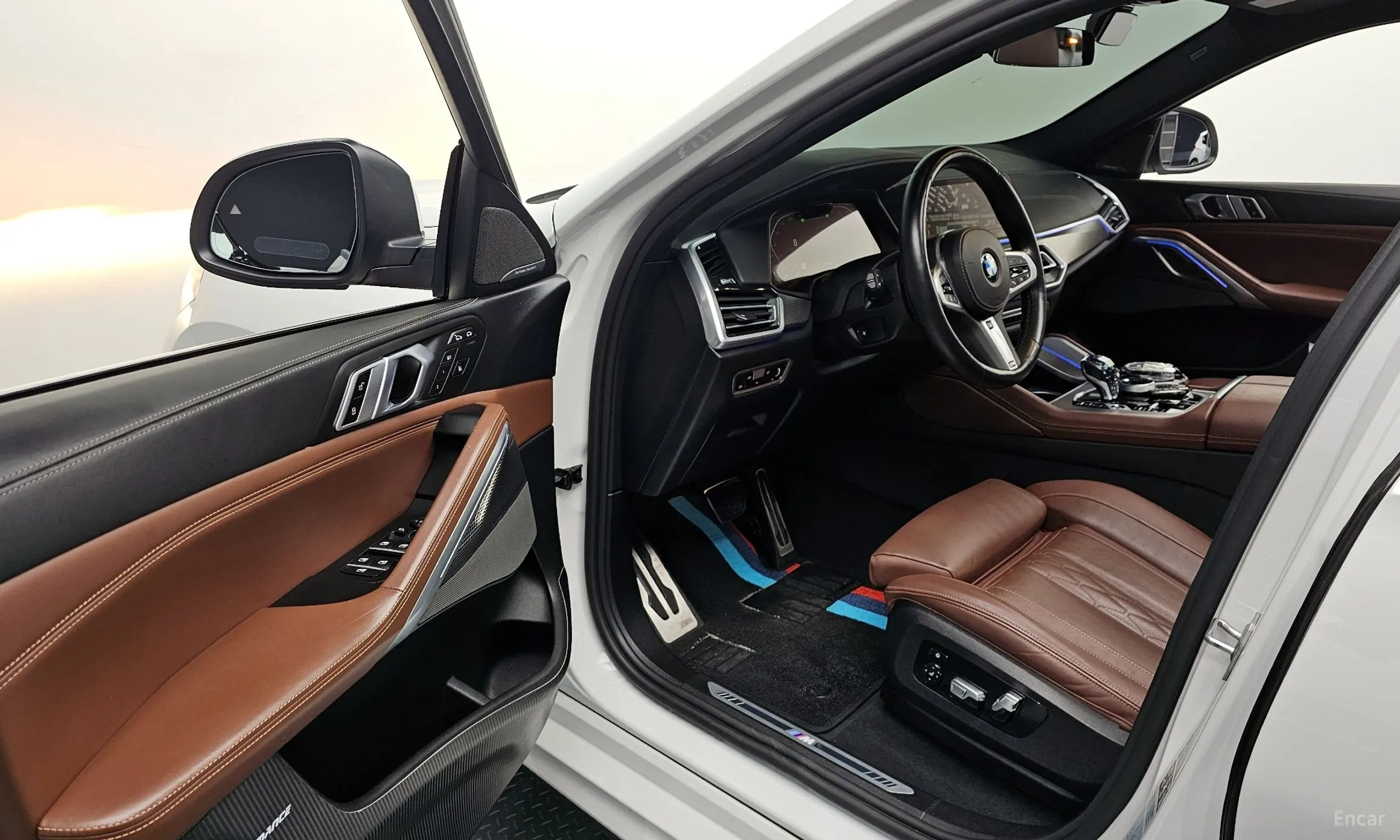BMW X6 (G06) превью 11