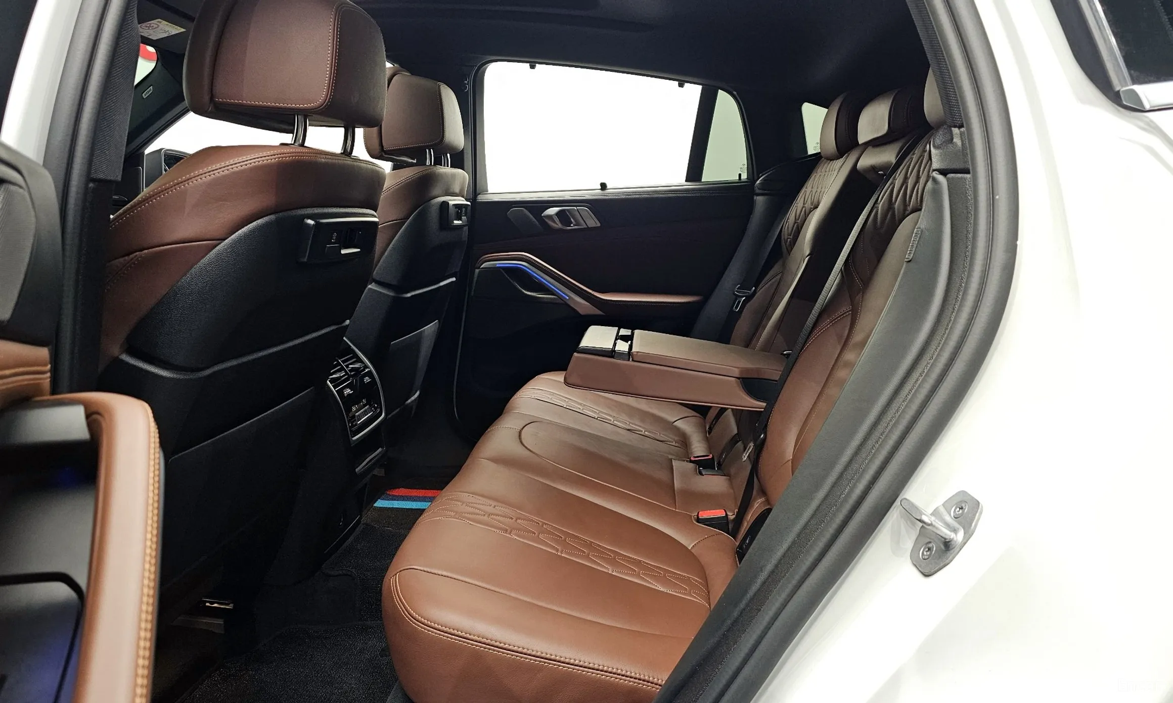 BMW X6 (G06) превью 12