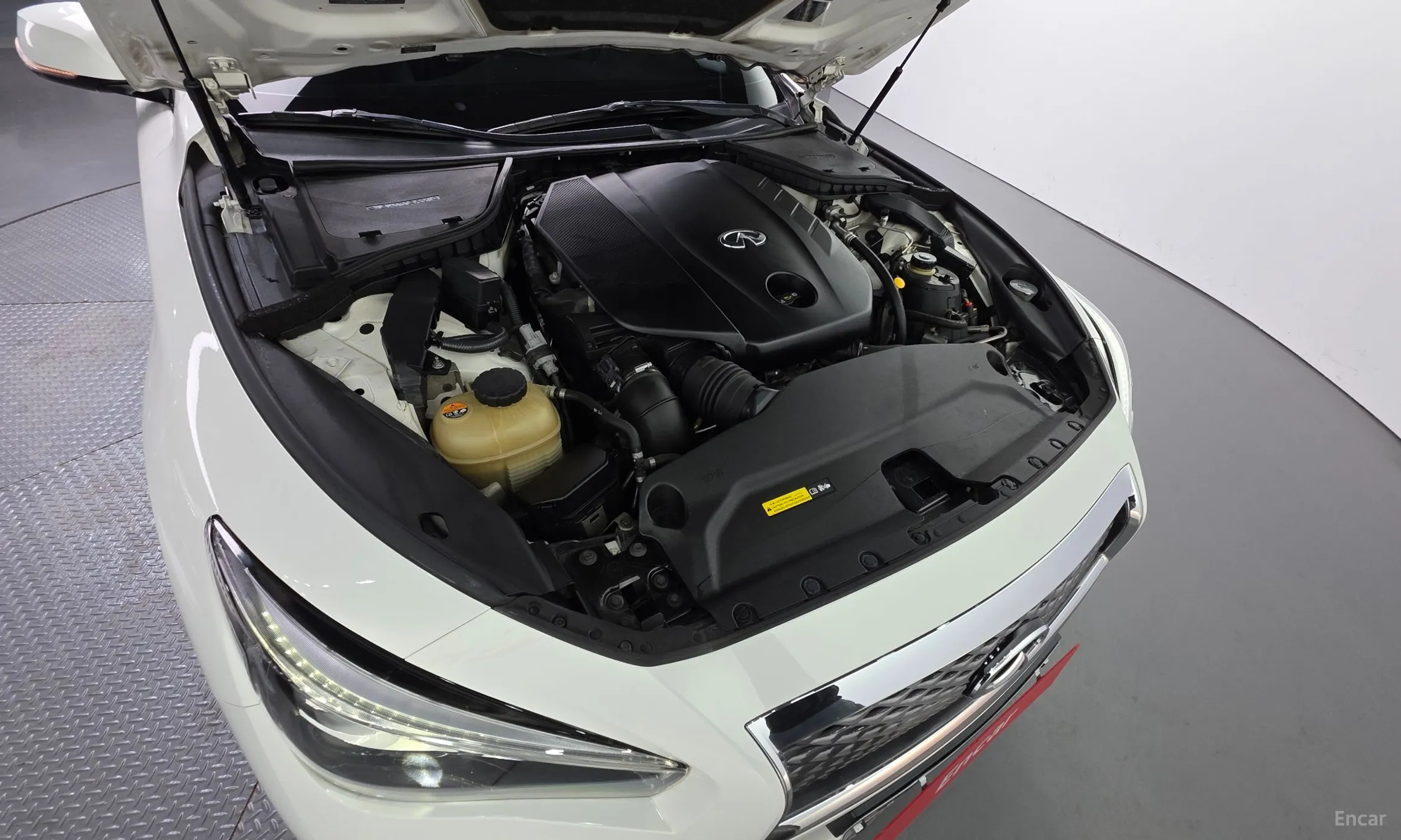 Infiniti Q50 превью 6