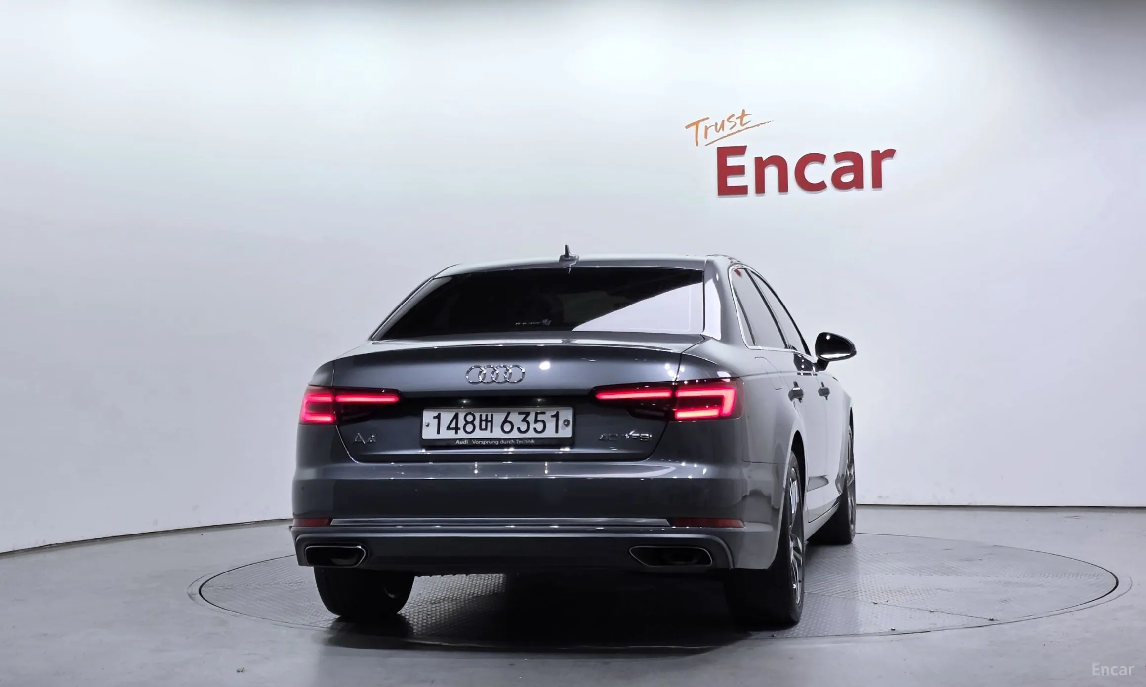 Audi A4 (B9) превью 4