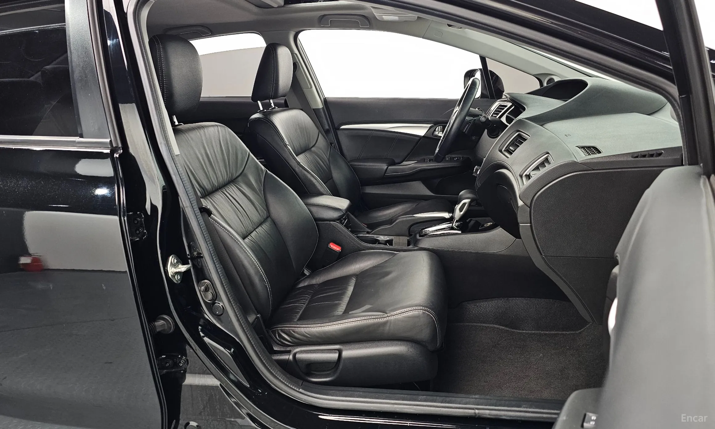 Honda Civic превью 10