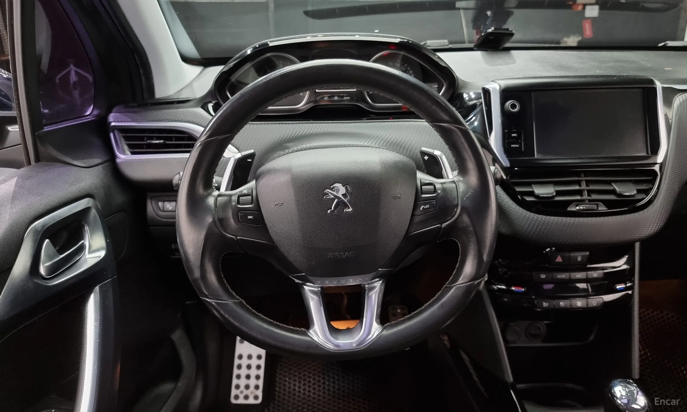 Peugeot 2008. превью 14