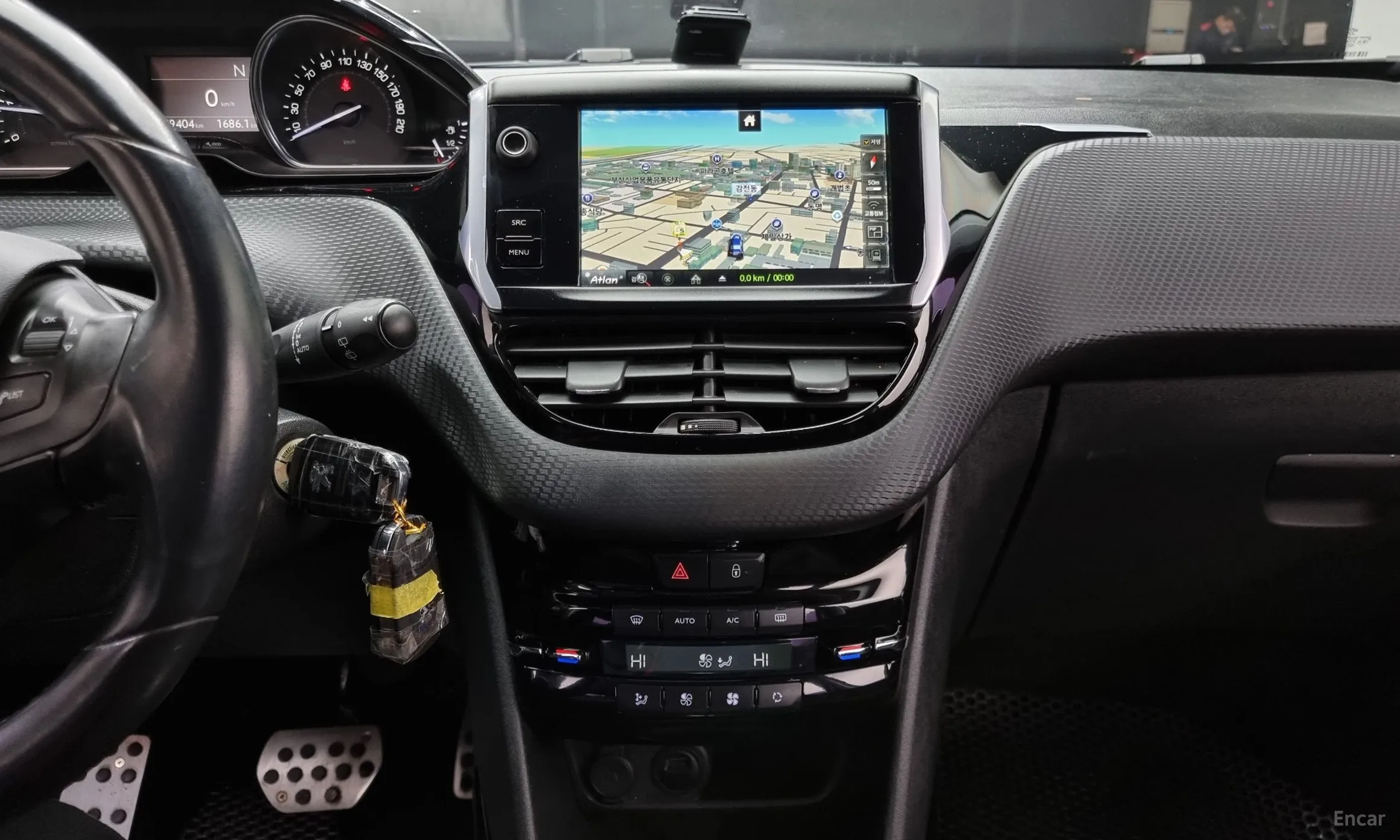 Peugeot 2008. превью 15