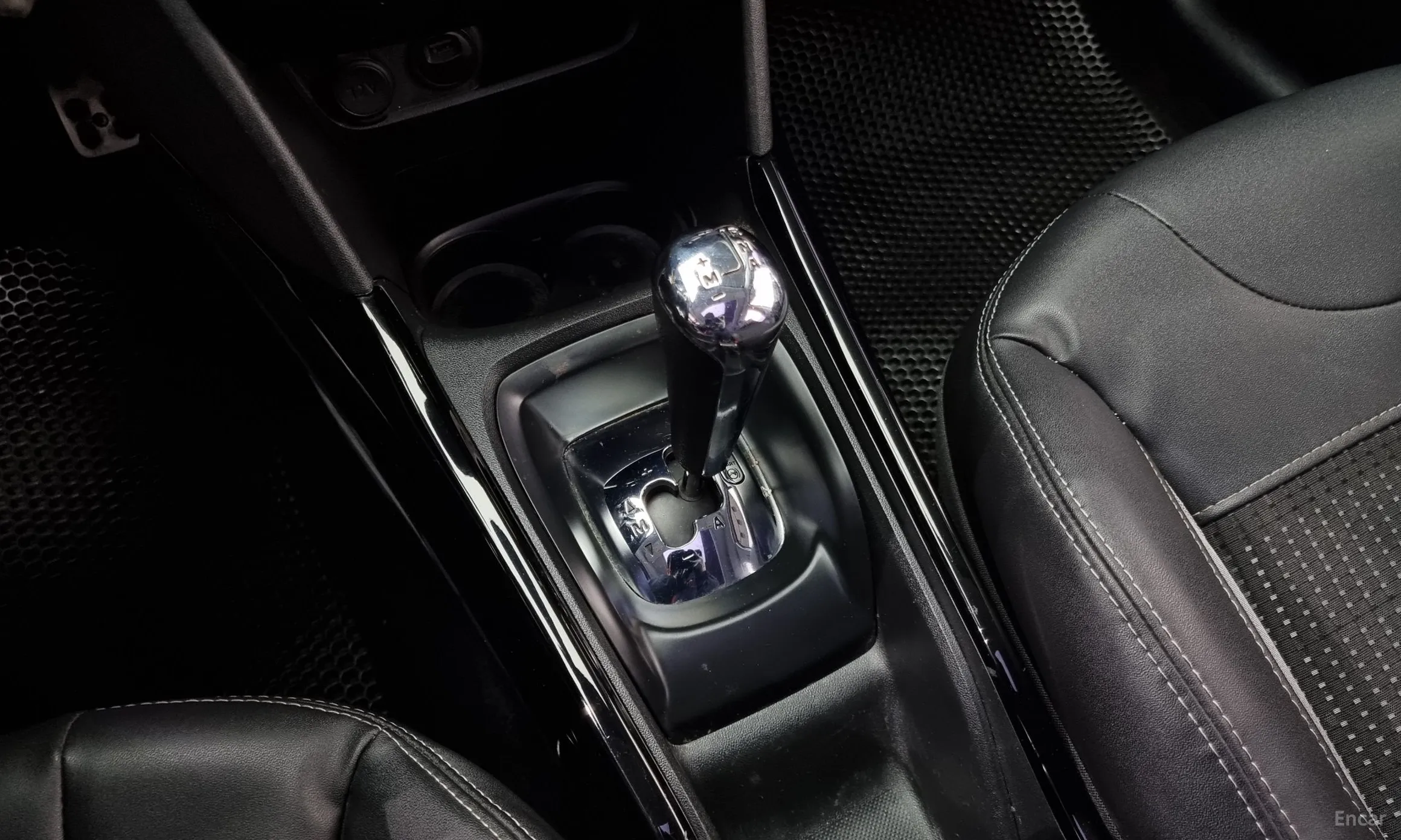 Peugeot 2008. превью 9