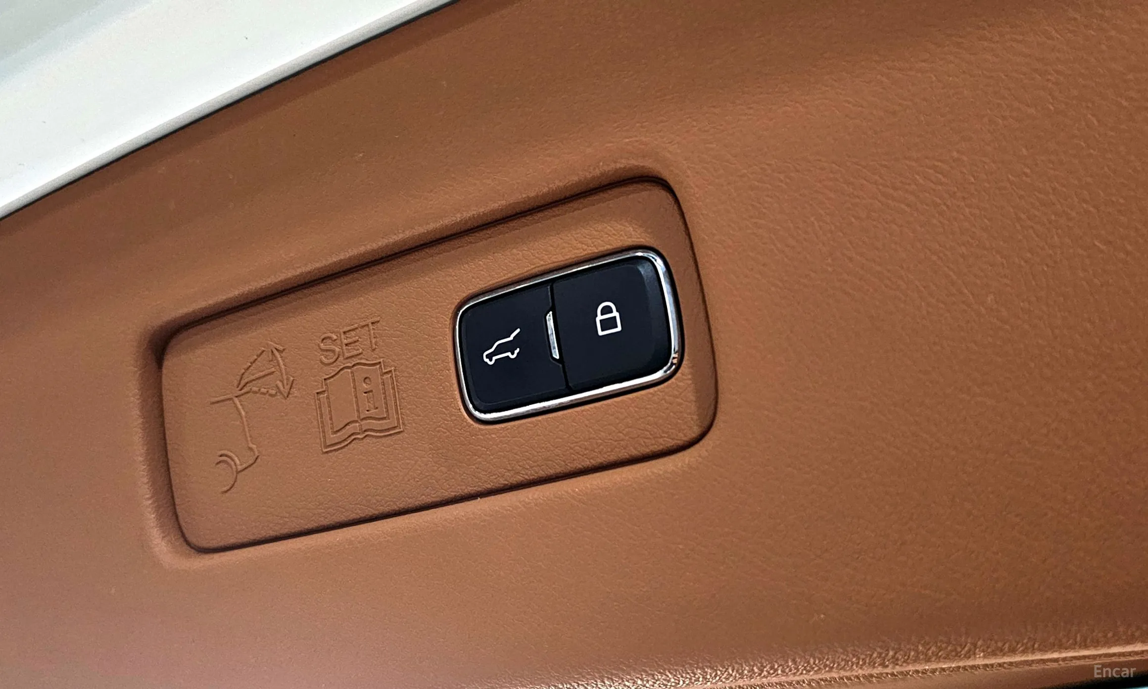 Lincoln Aviator 2nd Generation превью 18