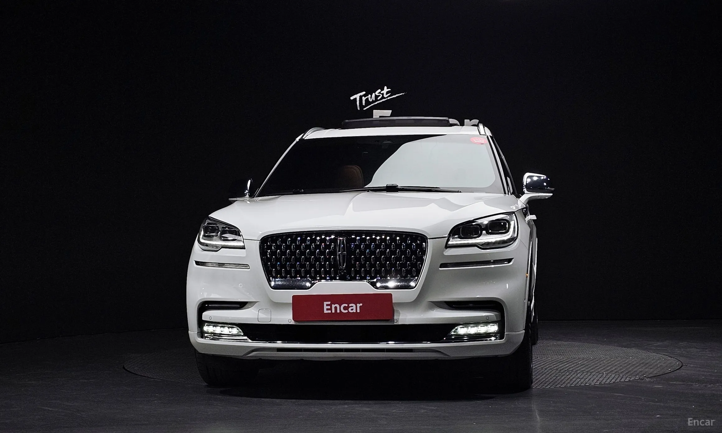 Lincoln Aviator 2nd Generation превью 3