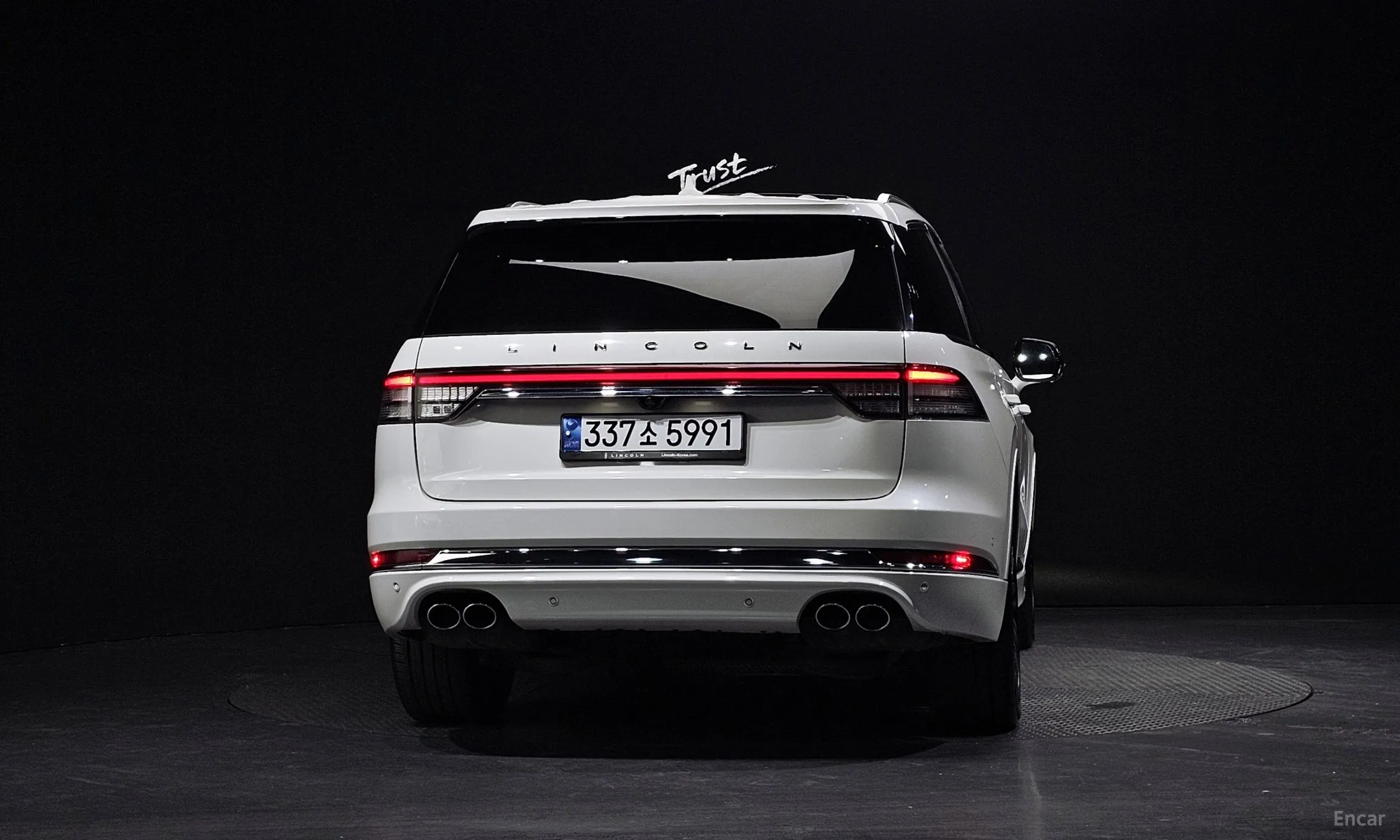 Lincoln Aviator 2nd Generation превью 4