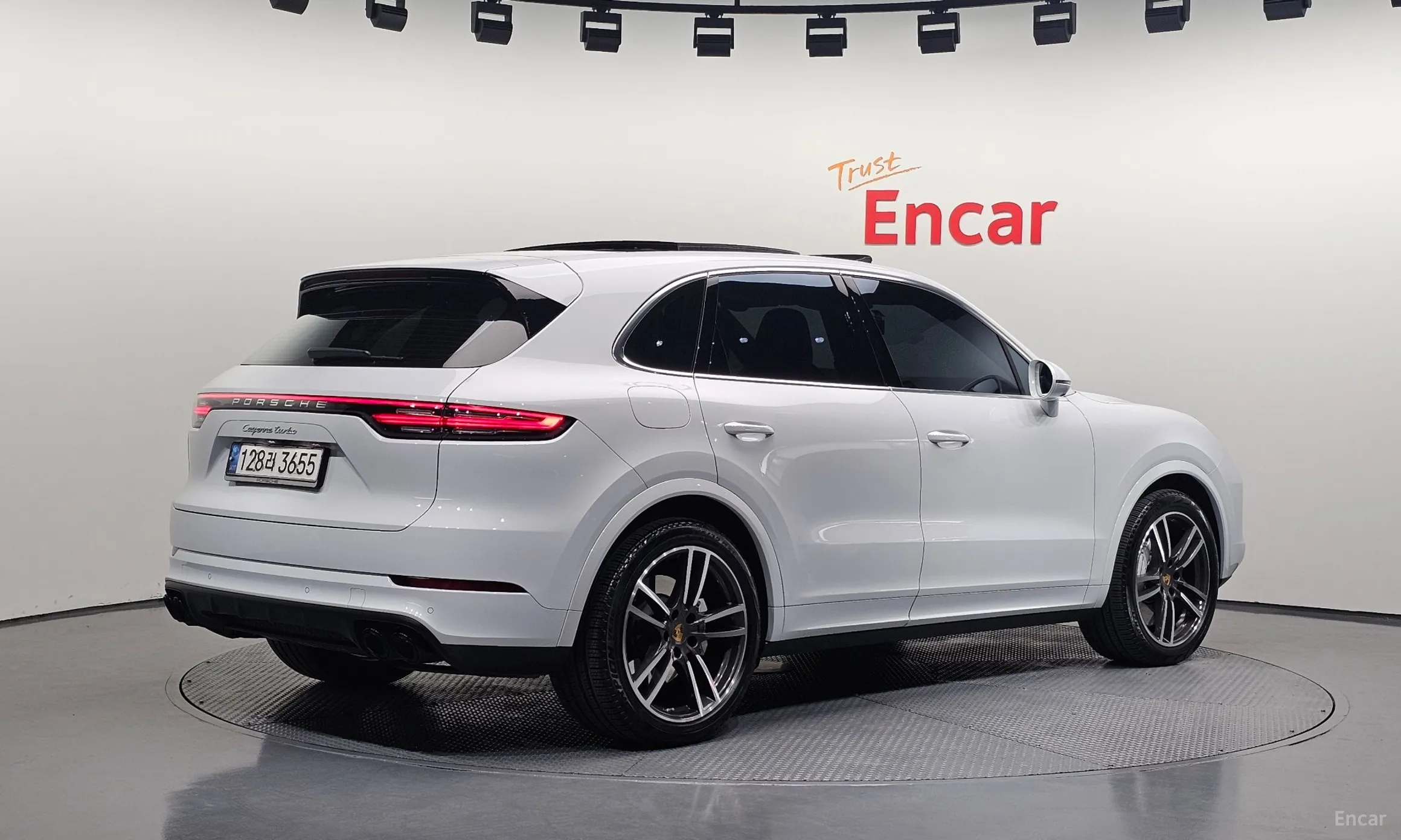 Porsche Cayenne (PO536) превью 2