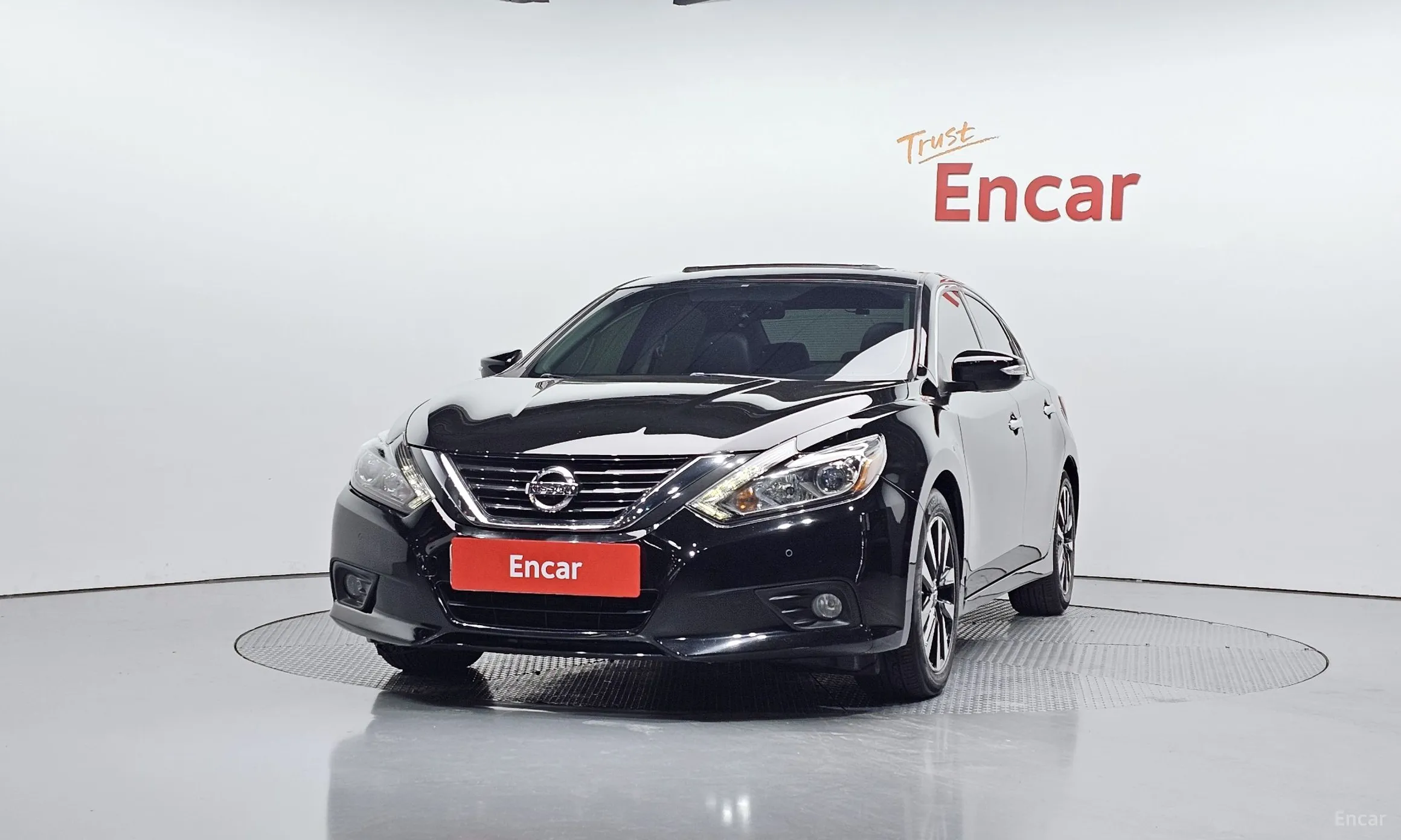 Nissan Altima превью 3