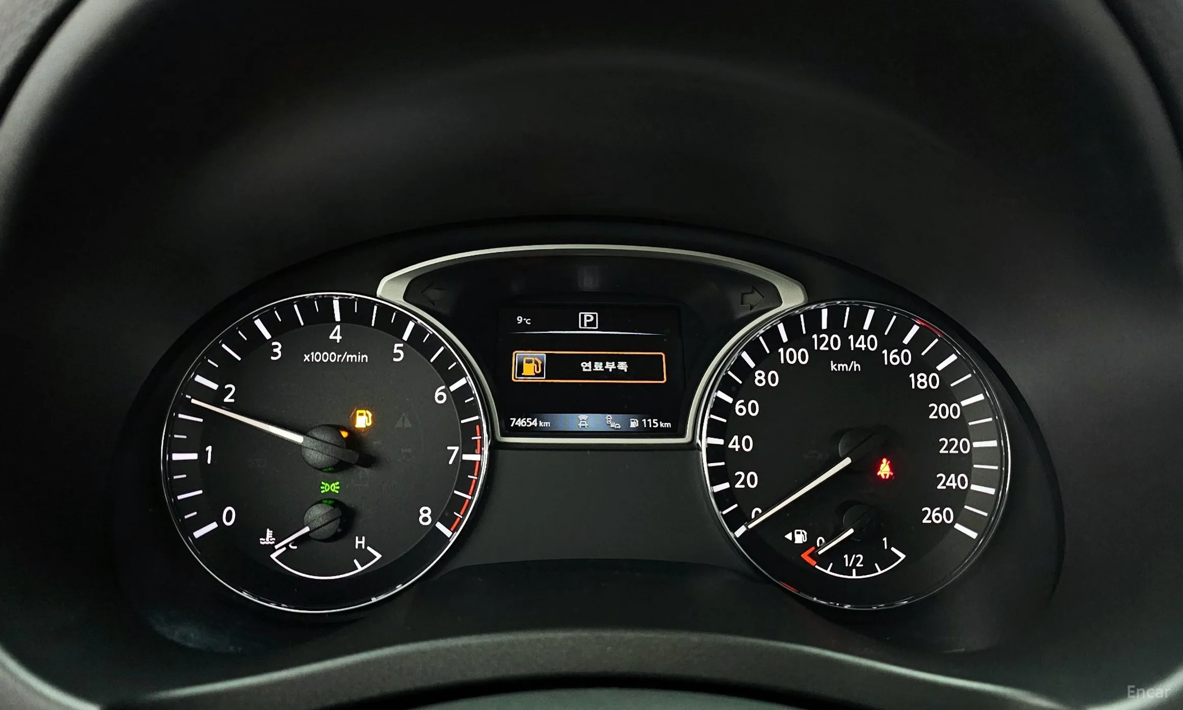 Nissan Altima превью 8