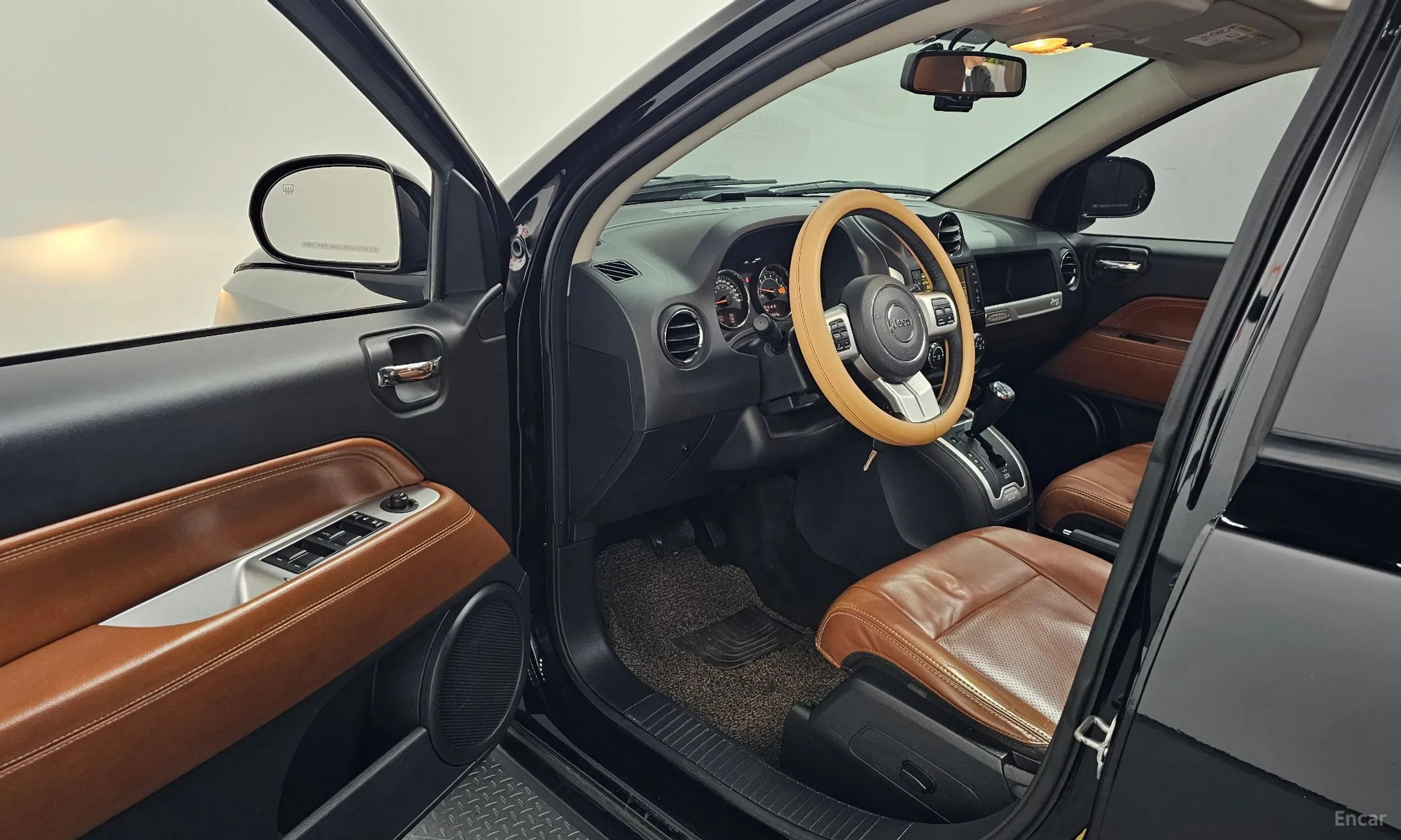 Jeep Compass превью 10