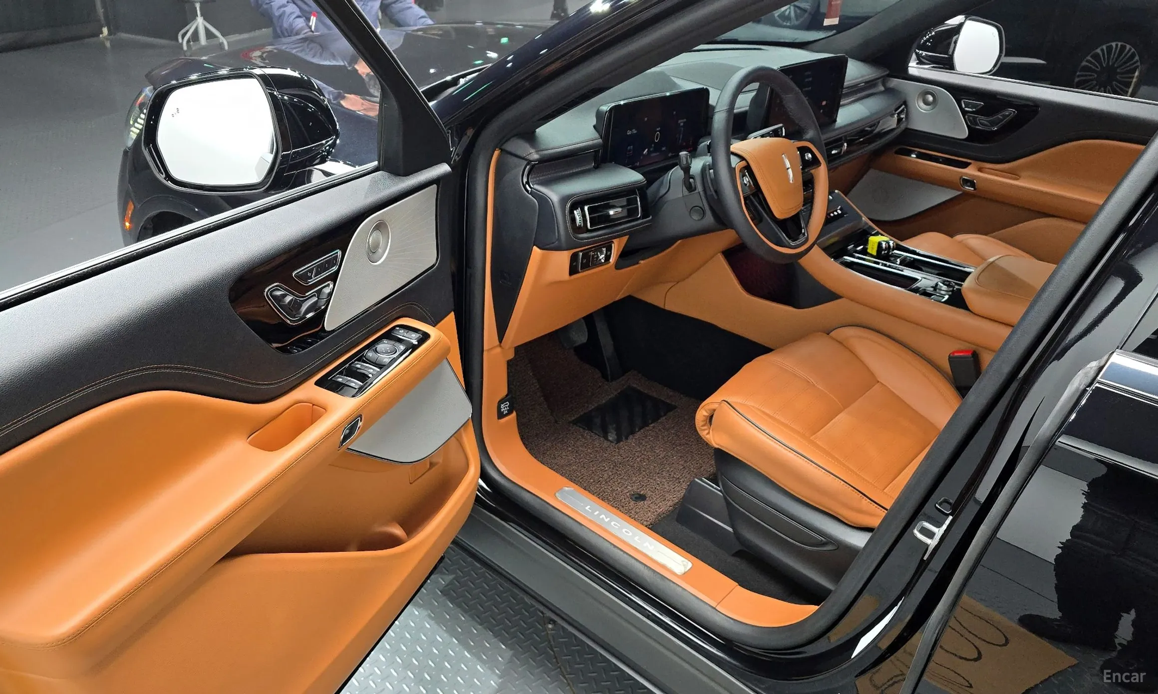 Lincoln Aviator 2nd Generation превью 10