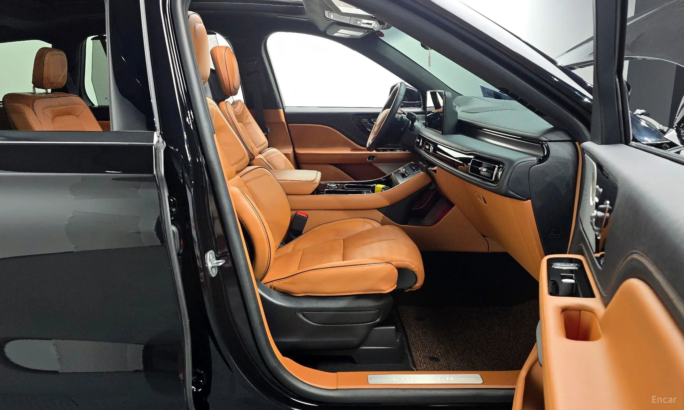 Lincoln Aviator 2nd Generation превью 11