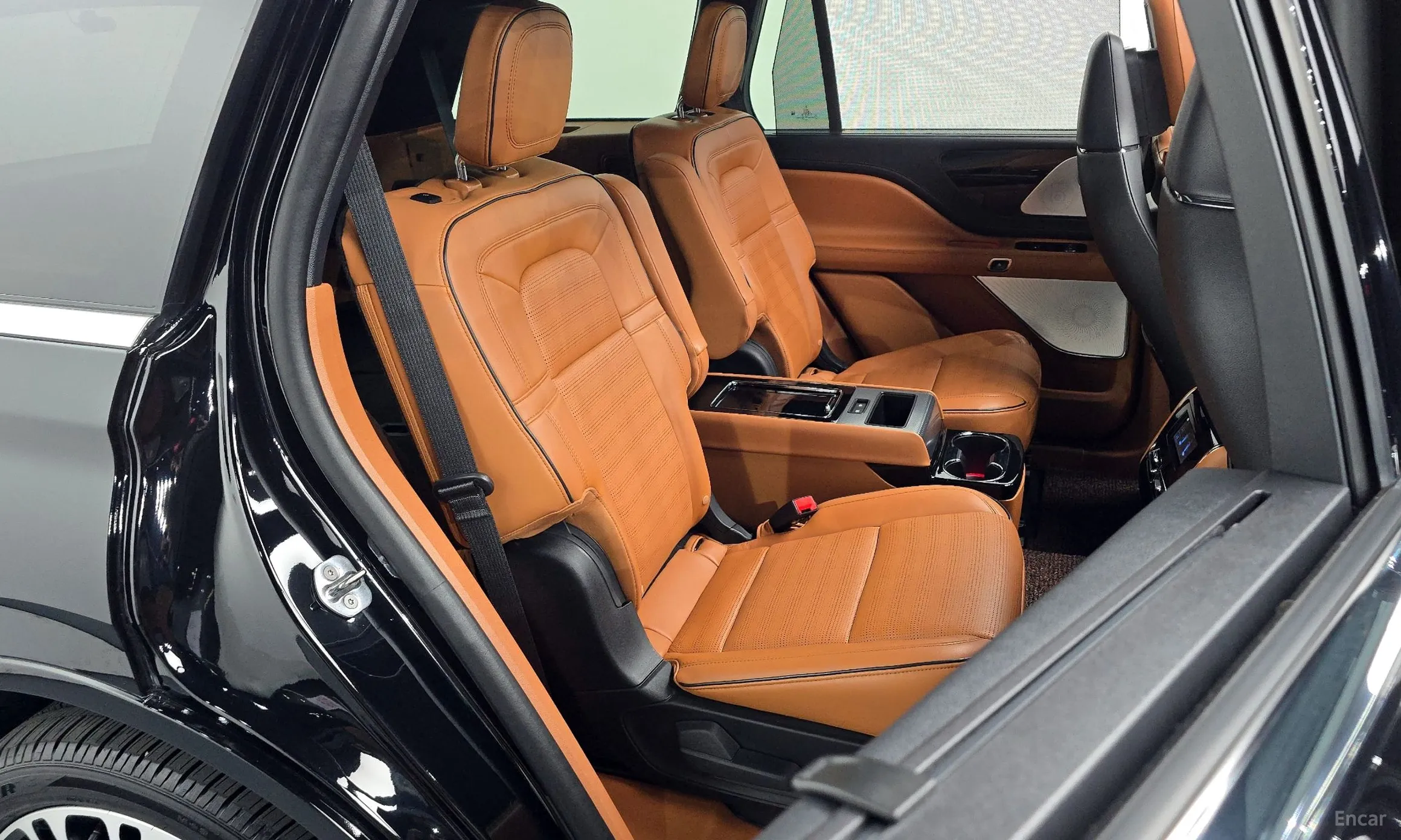 Lincoln Aviator 2nd Generation превью 12