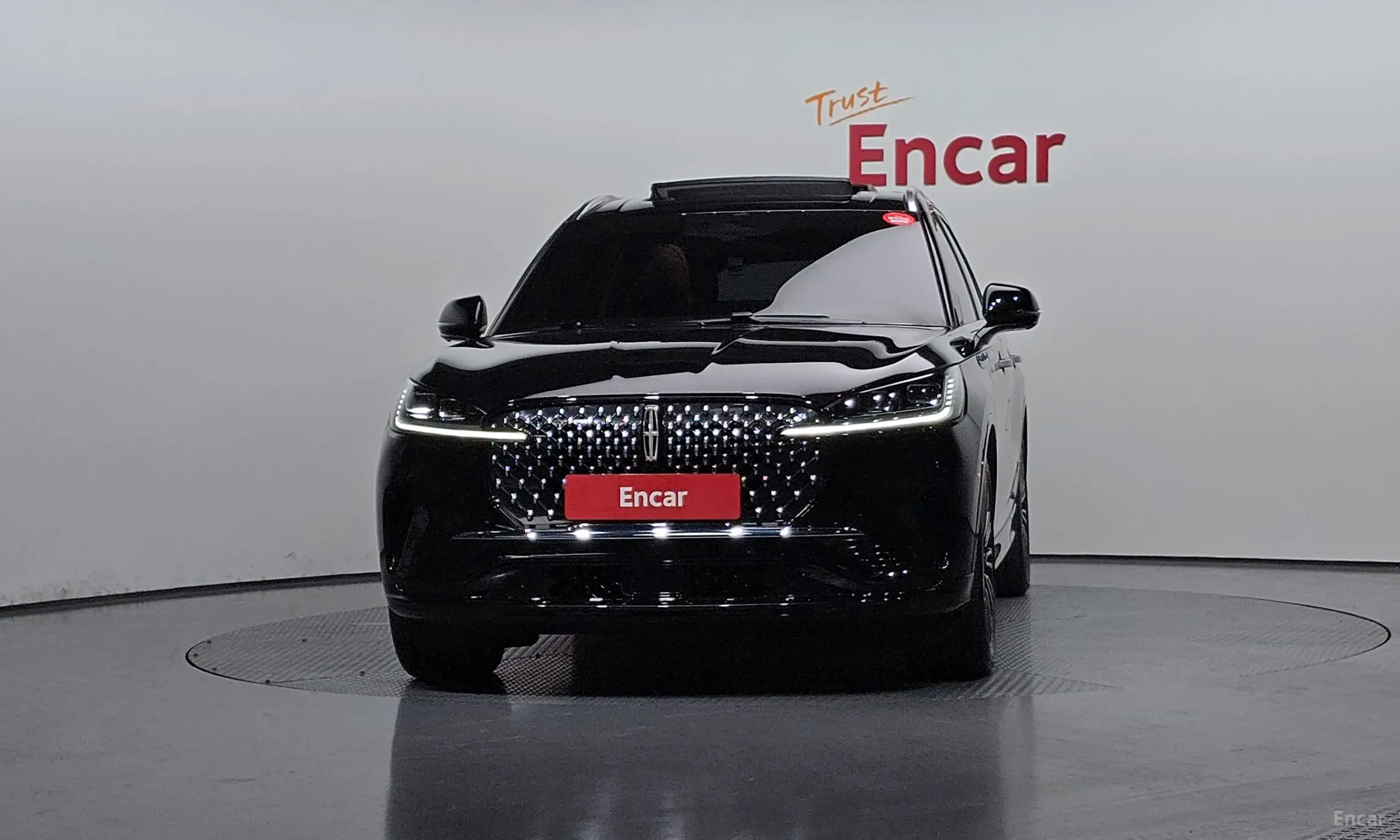 Lincoln Aviator 2nd Generation превью 3