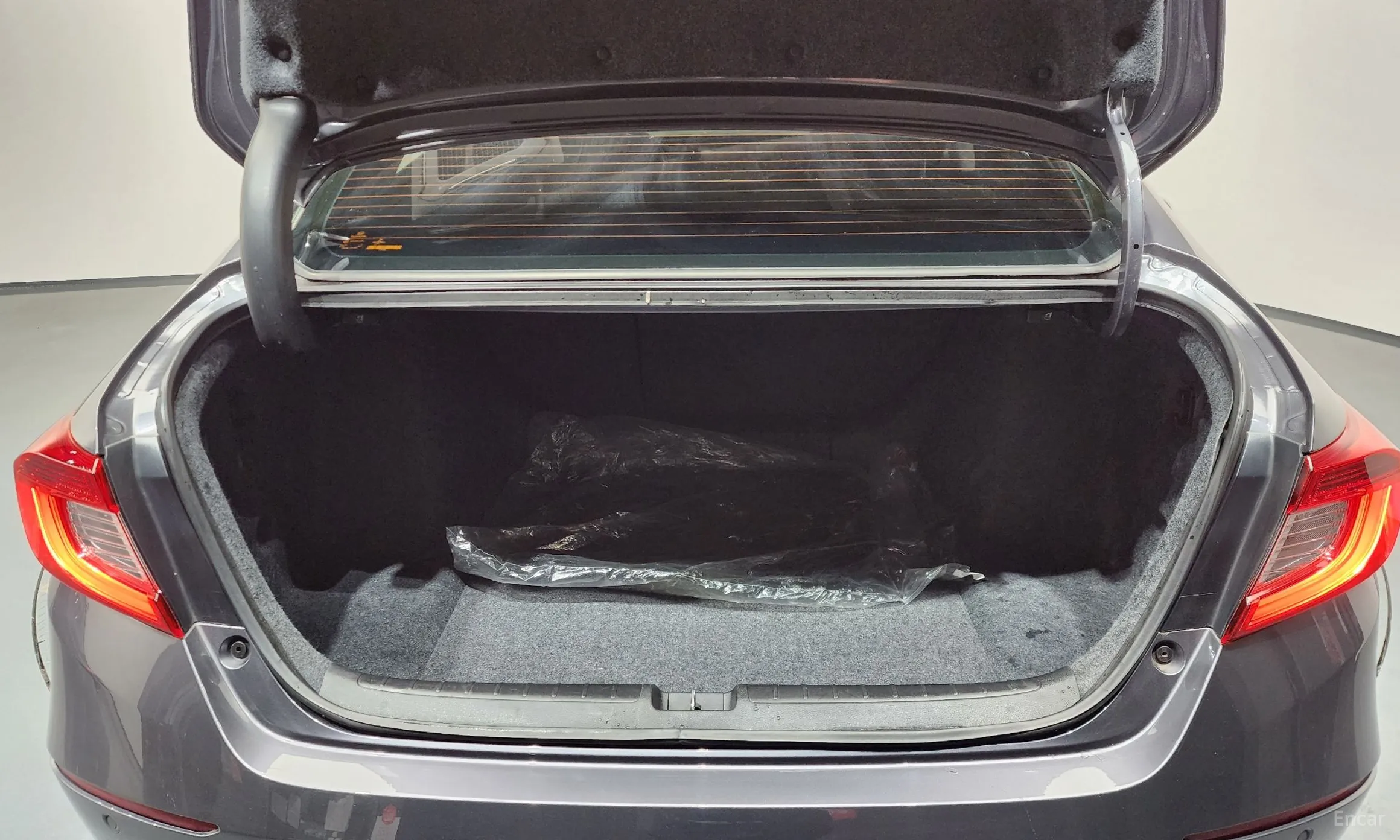 Honda Accord 10th Generation превью 20