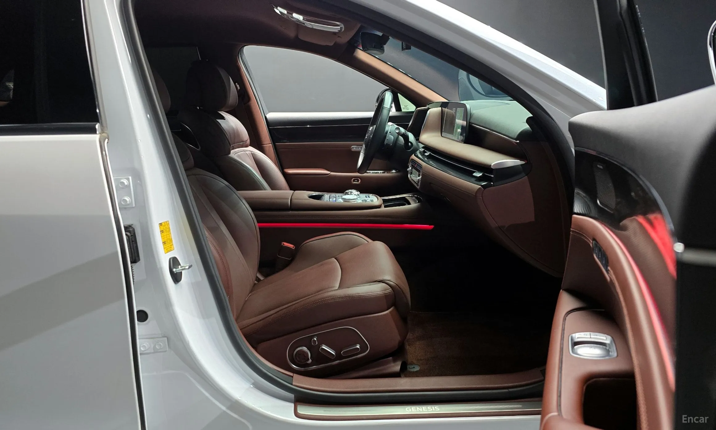 Genesis G90 (RS4) превью 10