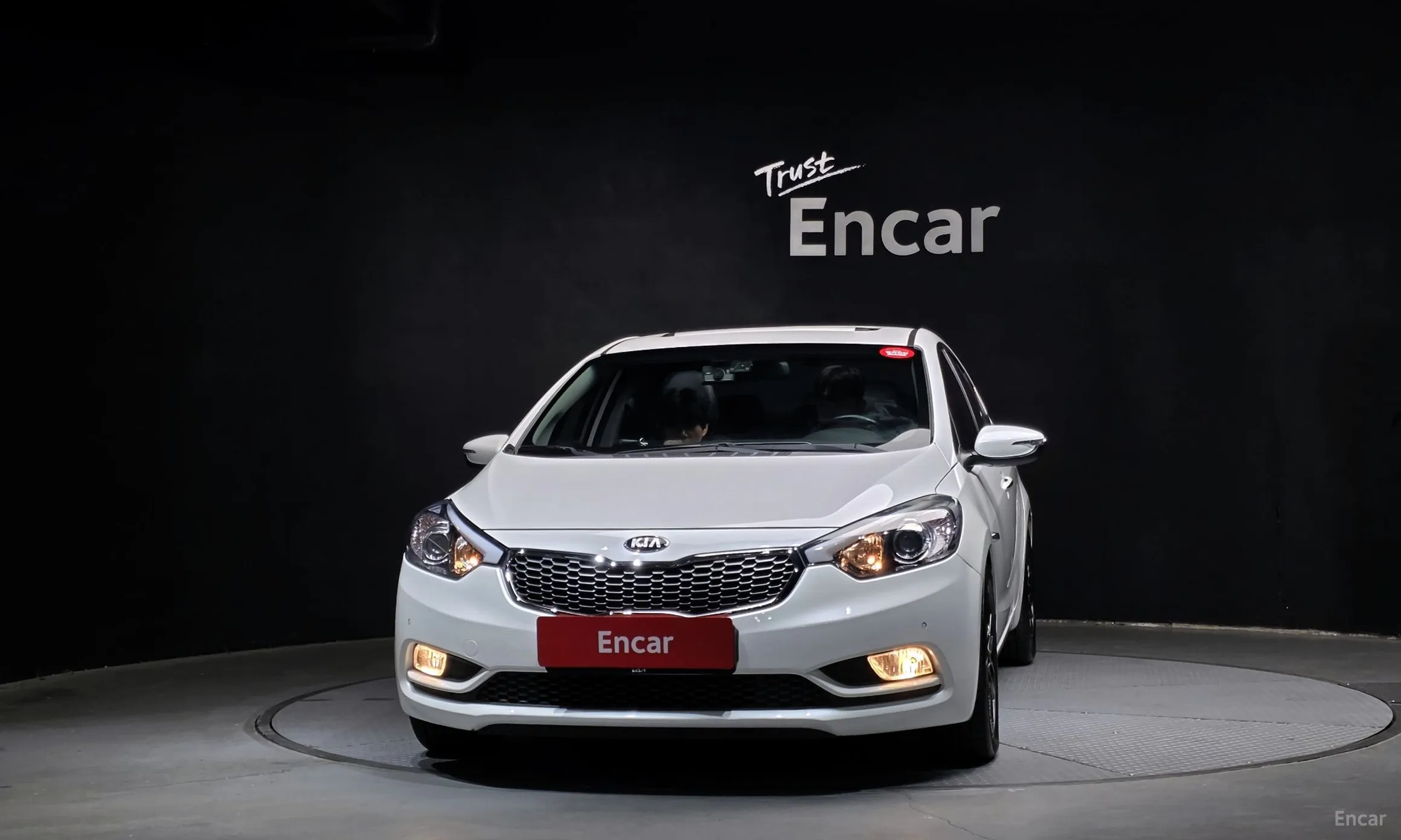 Kia K3 превью 3