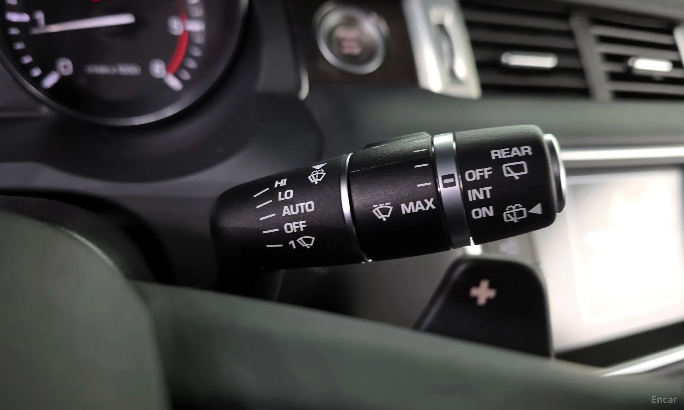 Land Rover Range Rover Evoque превью 12