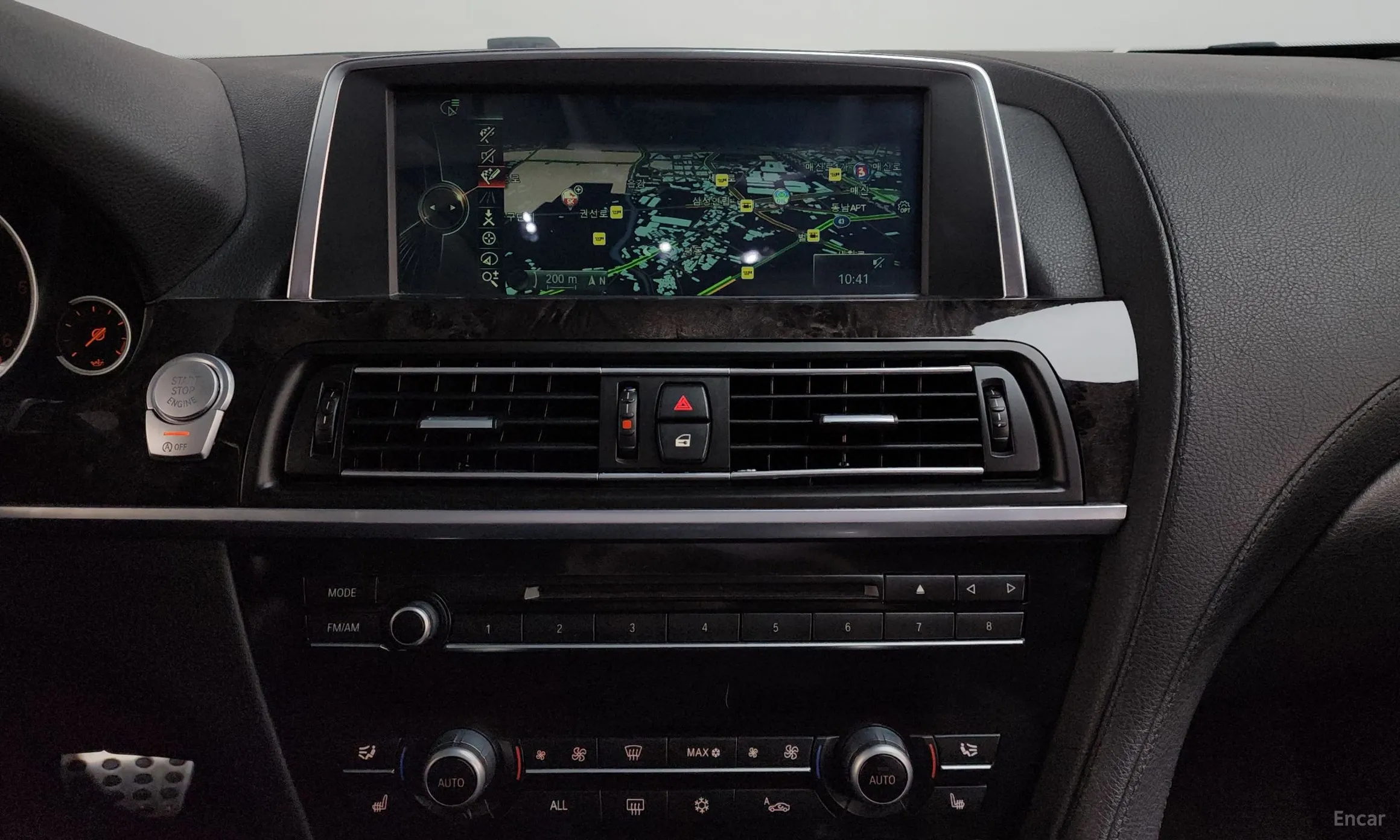 BMW 6 Series (F12) превью 15