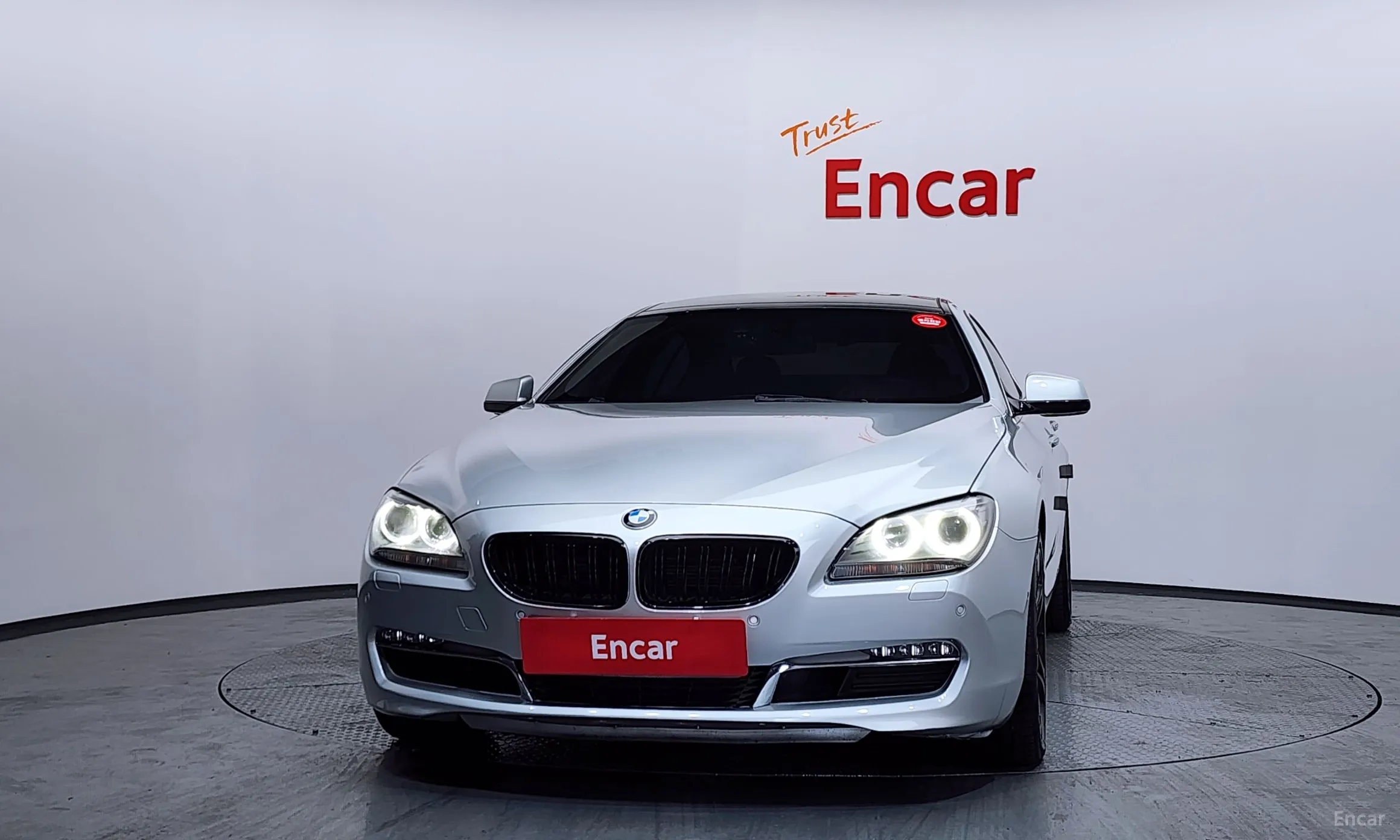 BMW 6 Series (F12) превью 3