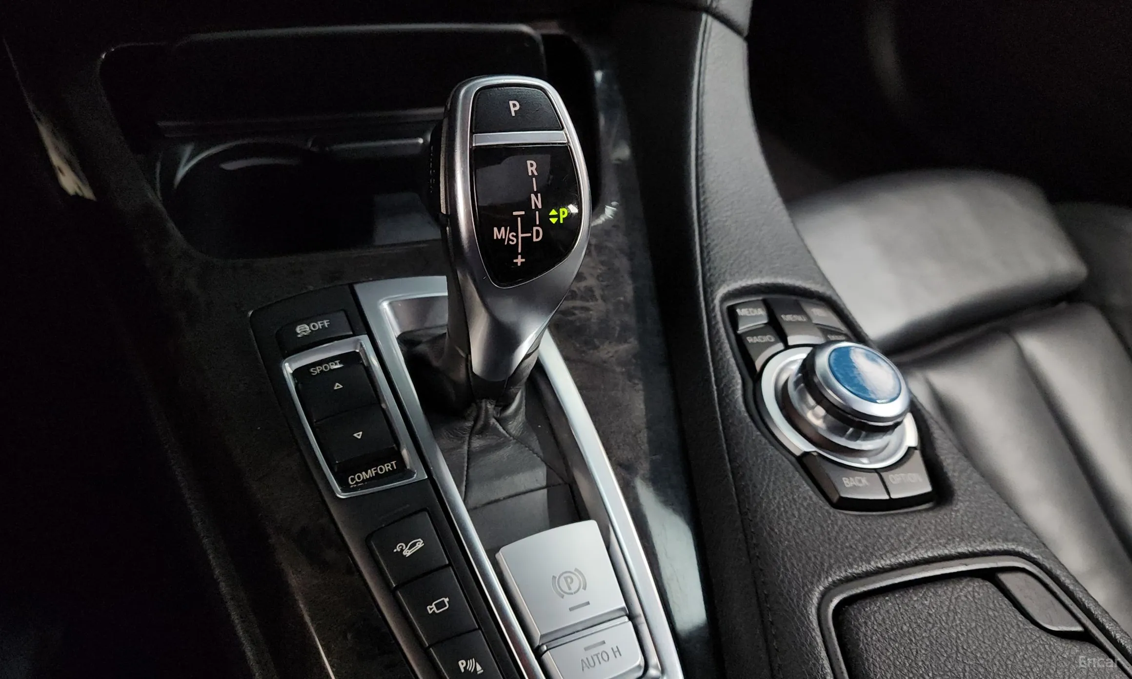 BMW 6 Series (F12) превью 9