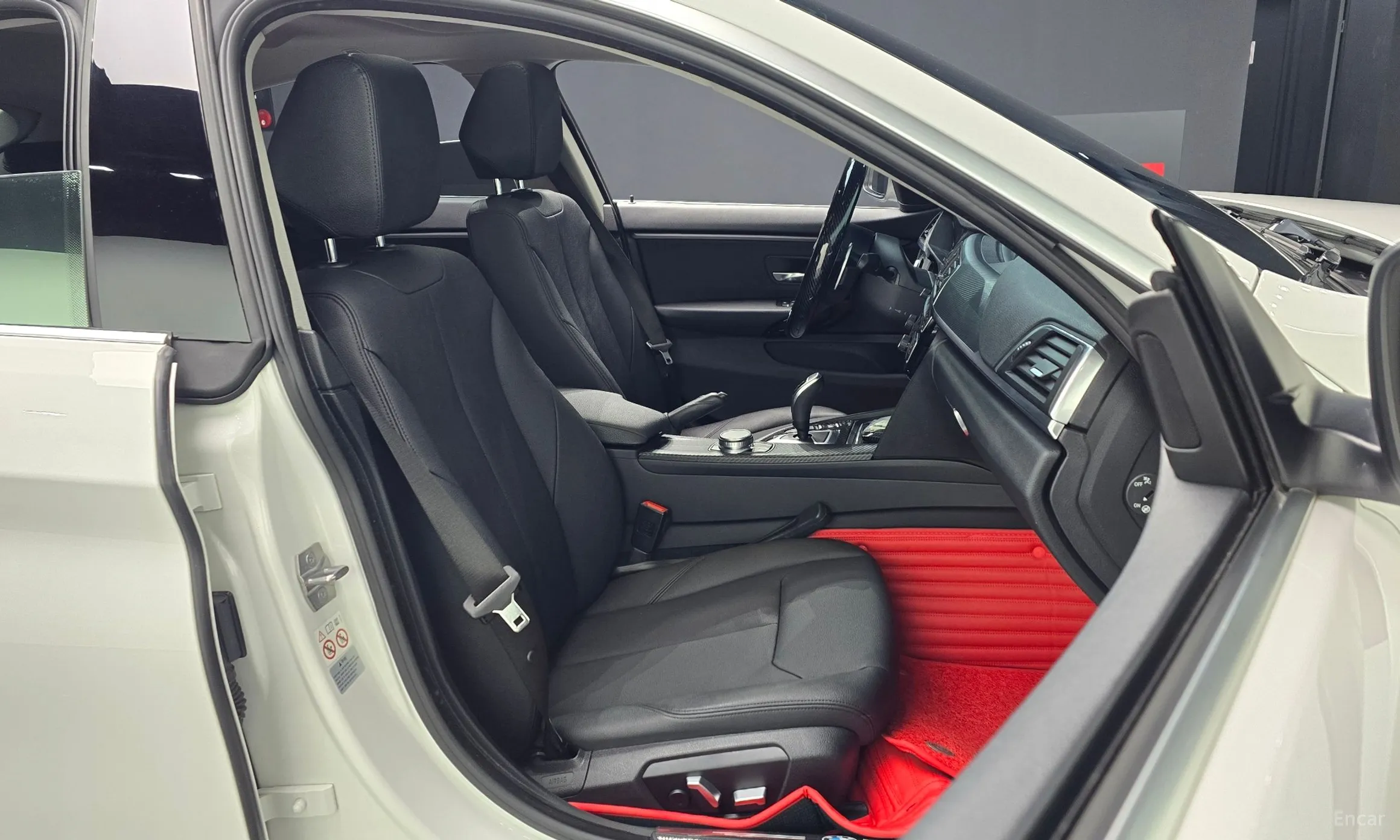 BMW Series 4 (F32) превью 10
